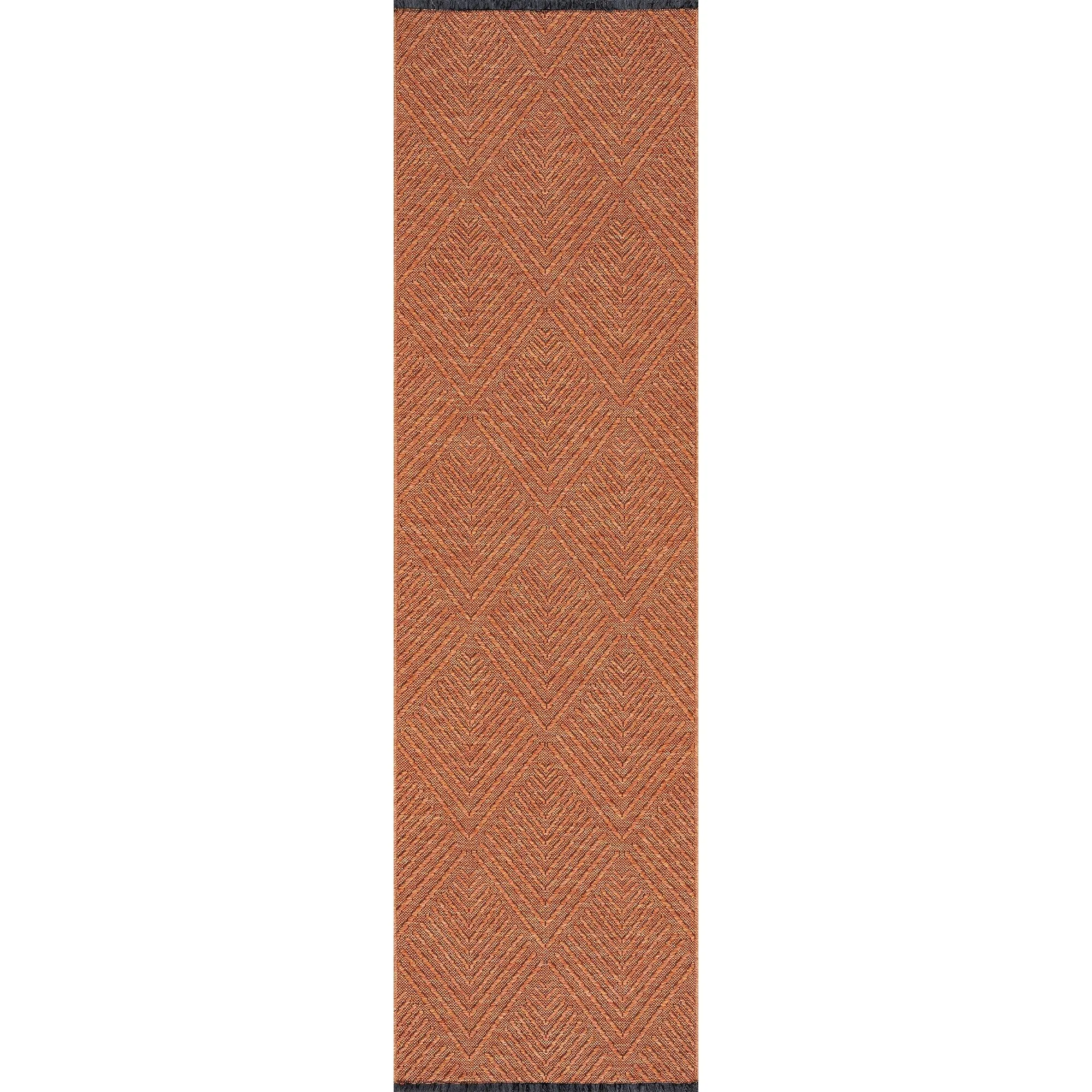 Alameda Solid Color Chevron Machine Washable Indoor Area Rug