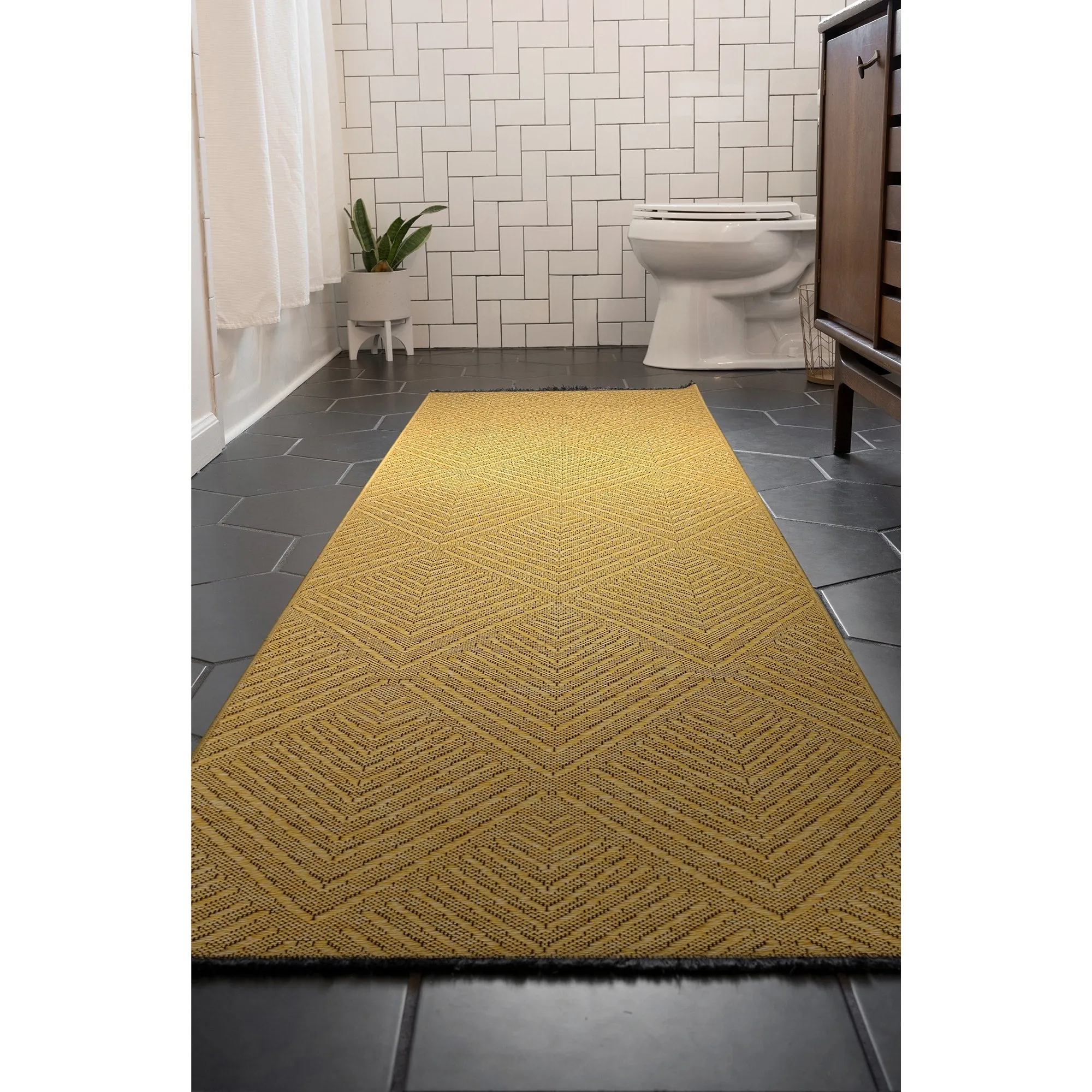 Alameda Solid Color Chevron Machine Washable Indoor Area Rug