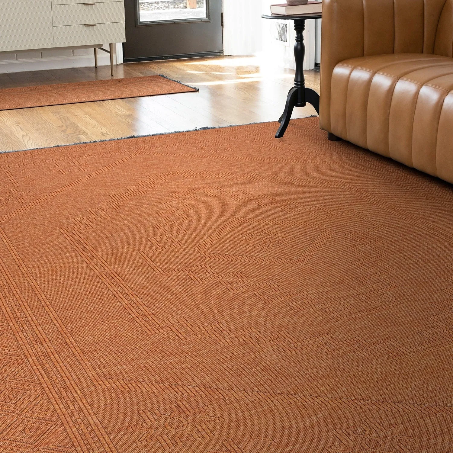 Alameda Solid Color Medallion Machine Washable Indoor Area Rug