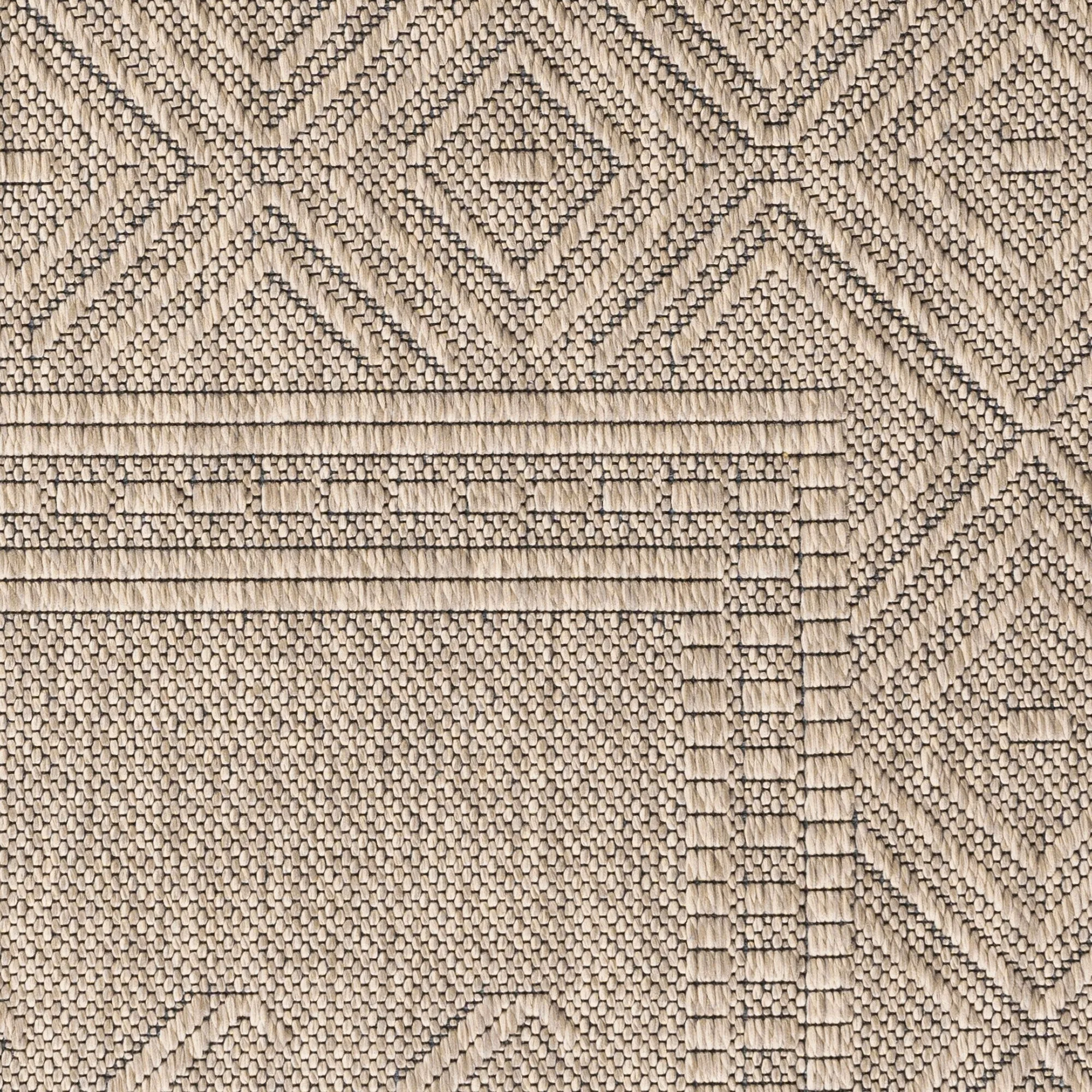 Alameda Solid Color Medallion Machine Washable Indoor Area Rug