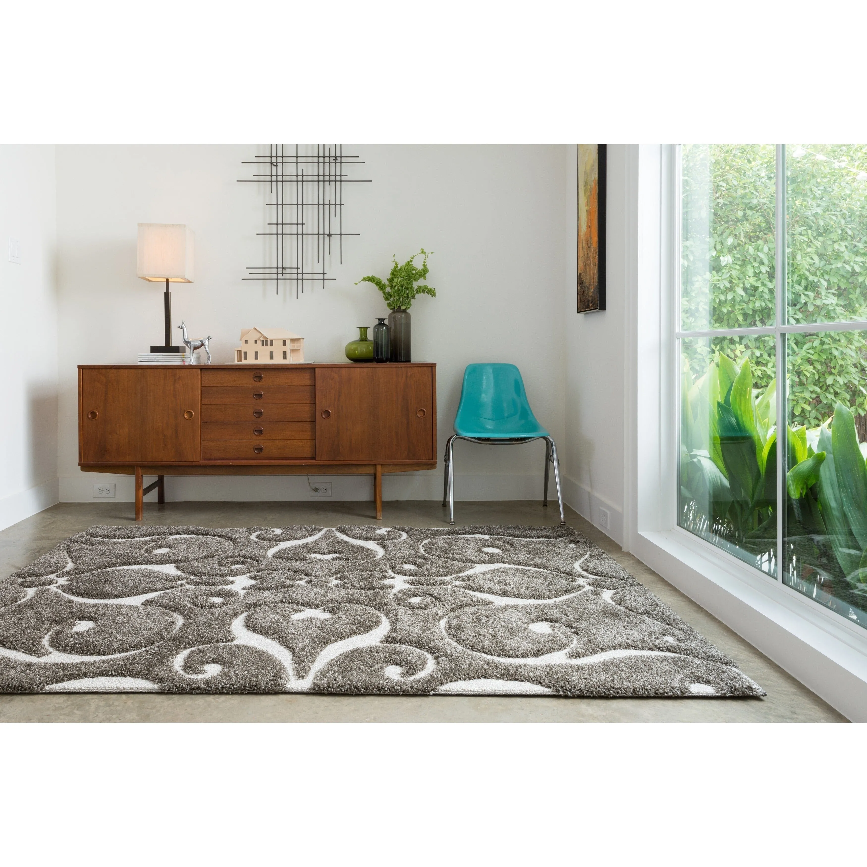 Alexander Home Julian Transitional Scroll Shag Area Rug