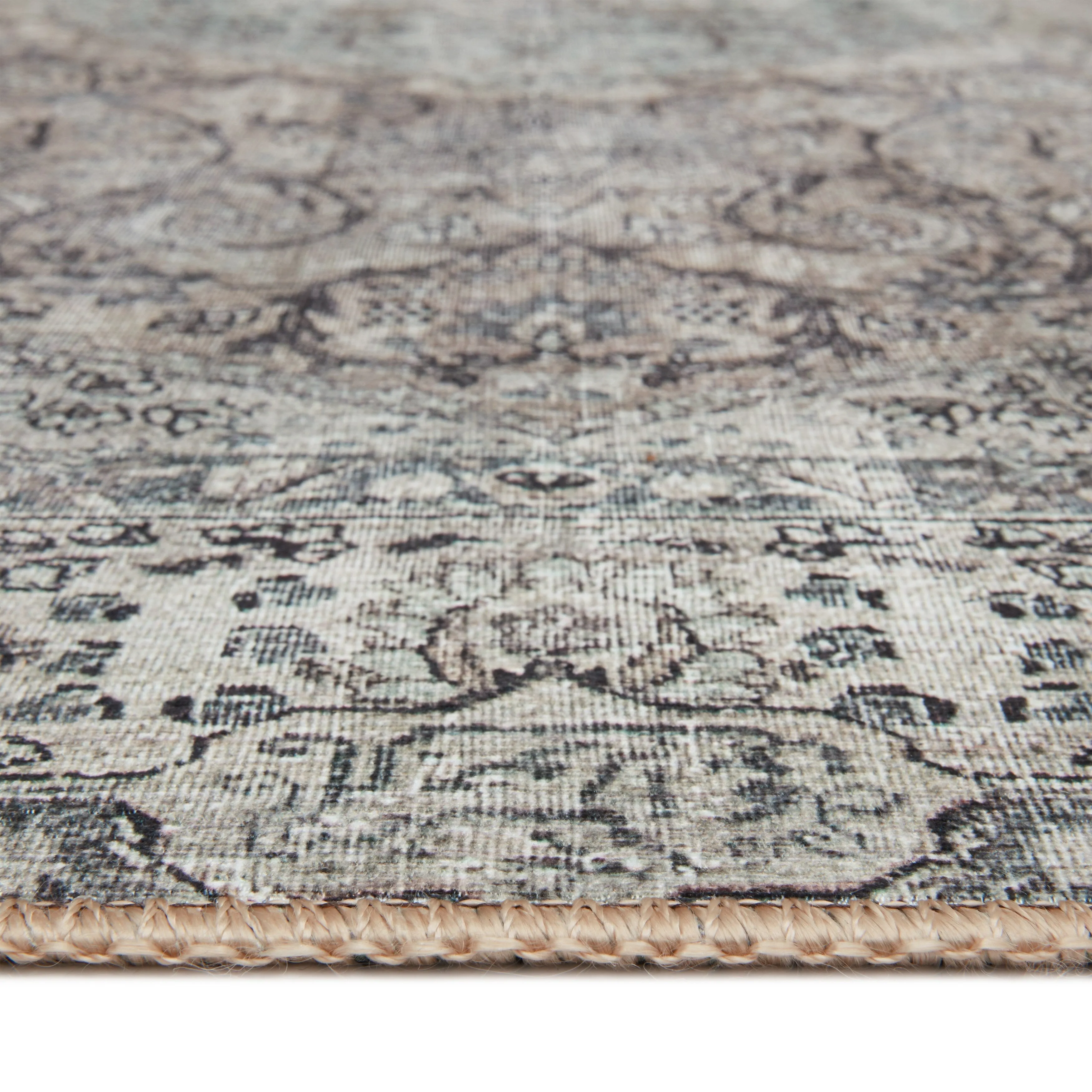 Alexander Home Victoria Shabby Chic Printed Vintage Area Rug