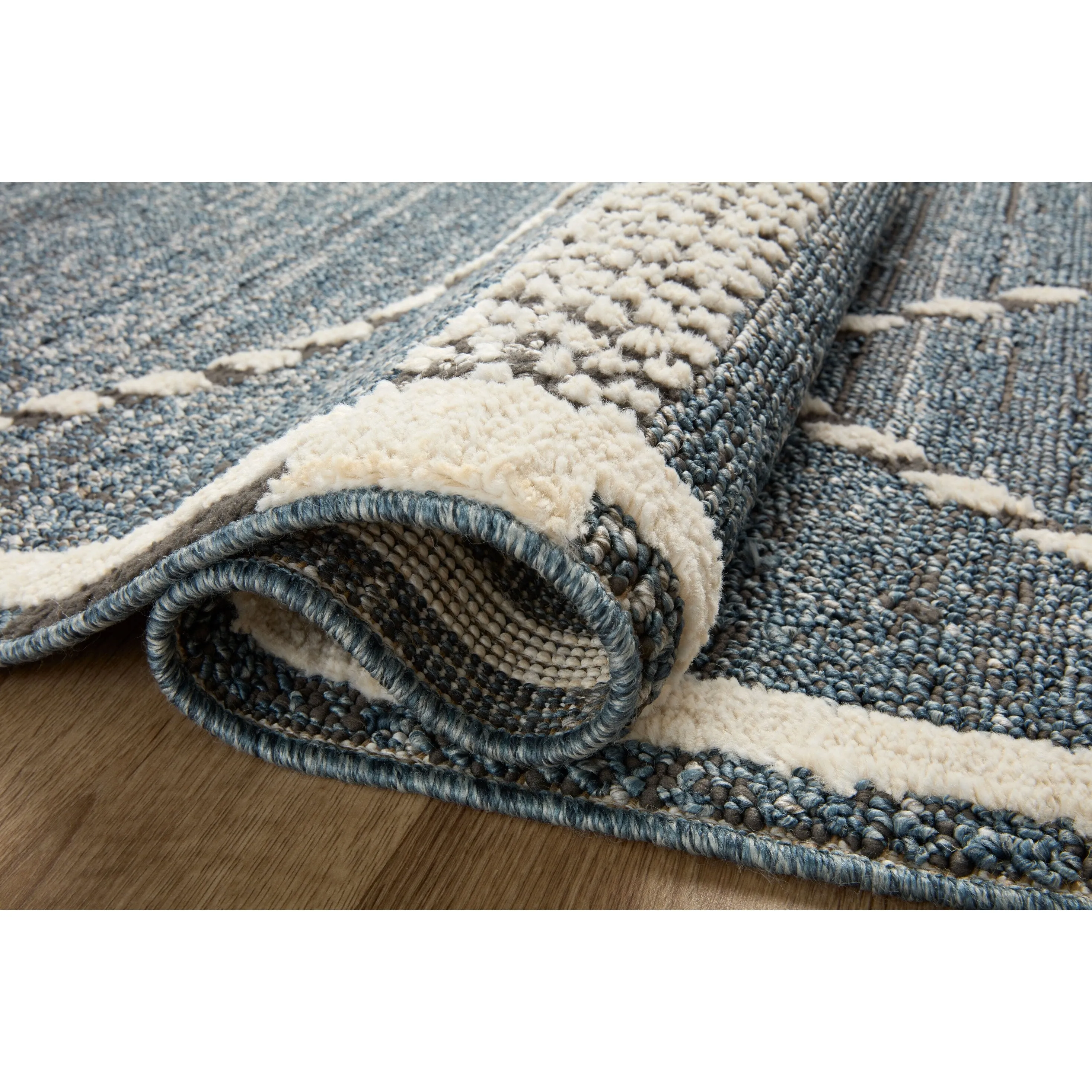 Alexander Home Vive Modern Geometric High-Low Area Rug