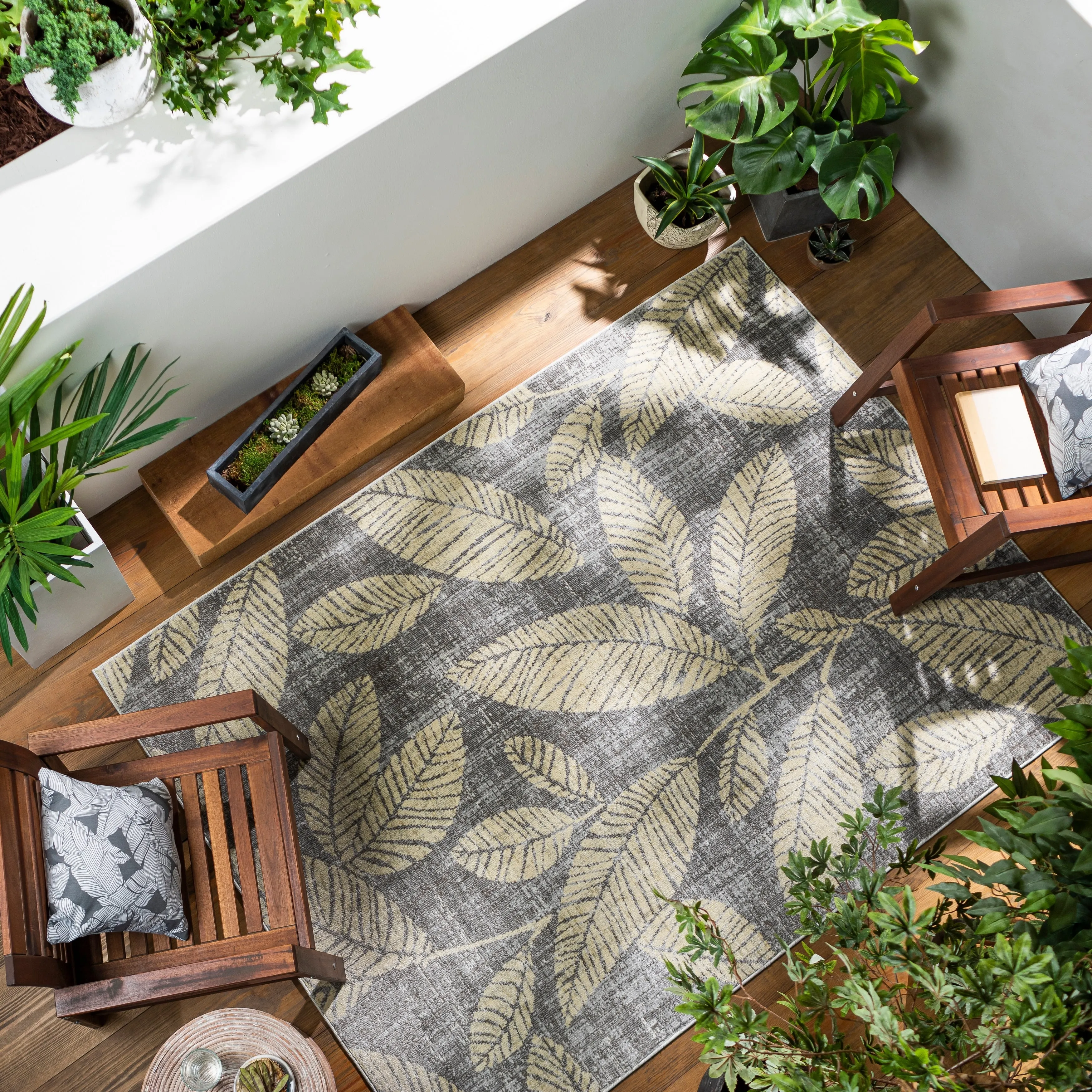 Artistic Weavers Sookie Indoor/ Outdoor Tropical Area Rug