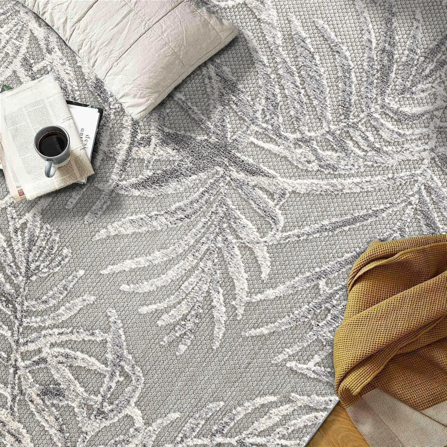 Bahama Palm Frond Floral Indoor/Outdoor Area Rug