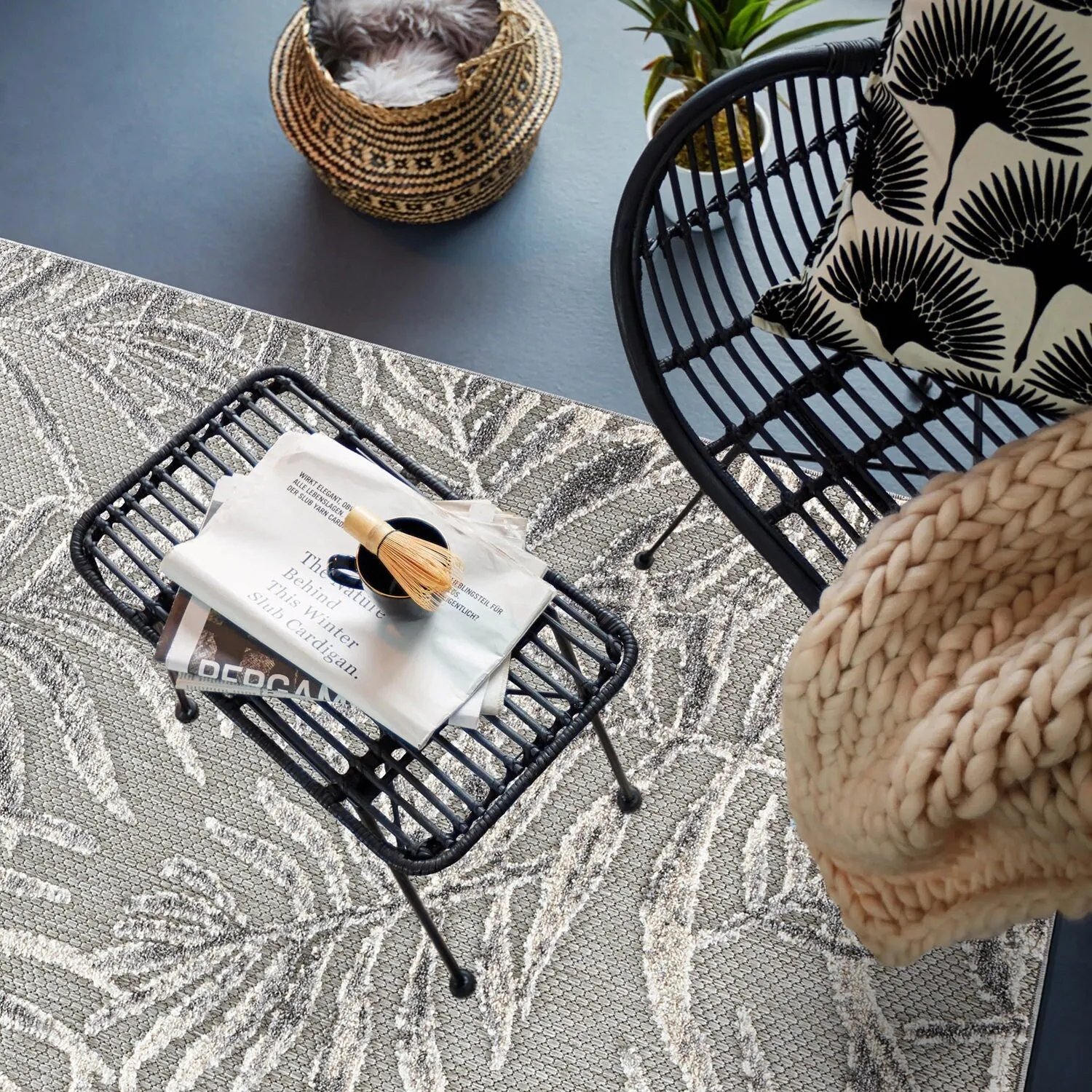 Bahama Palm Frond Floral Indoor/Outdoor Area Rug