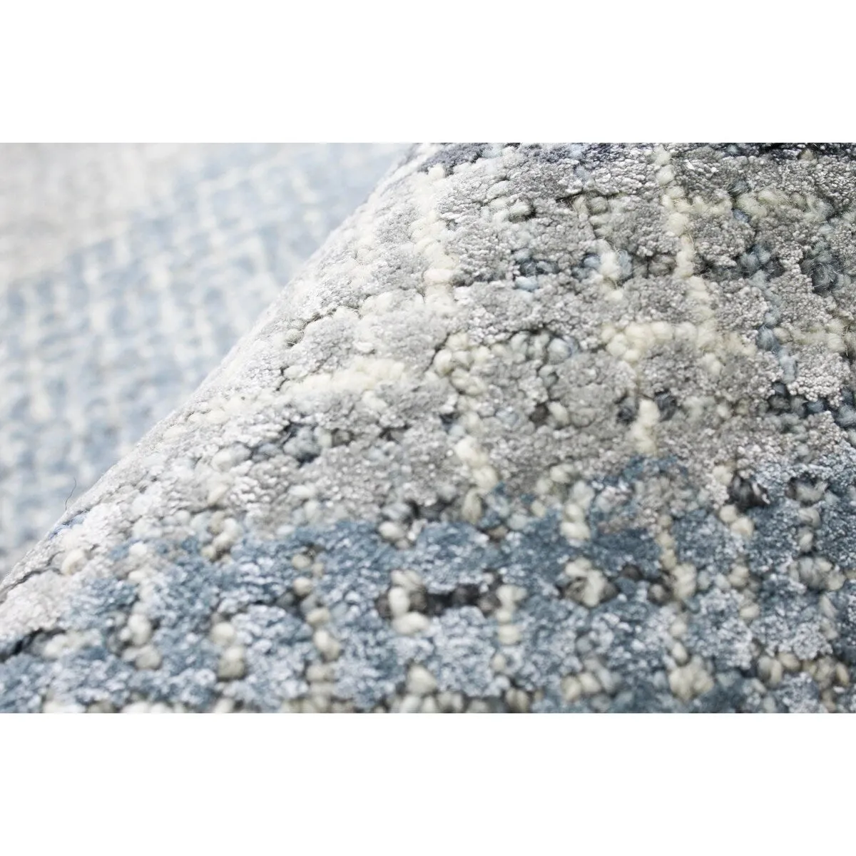 Bashian Laban Aqua Contemporary Area Rug