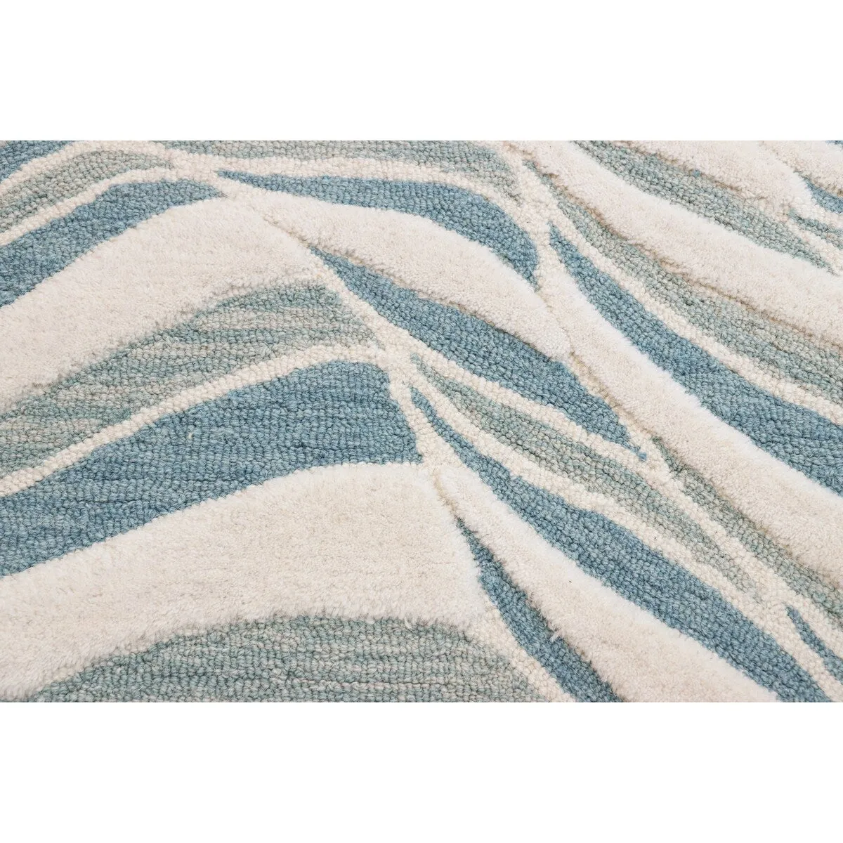 Bashian Nolita Iv/Teal Transitional Area Rug