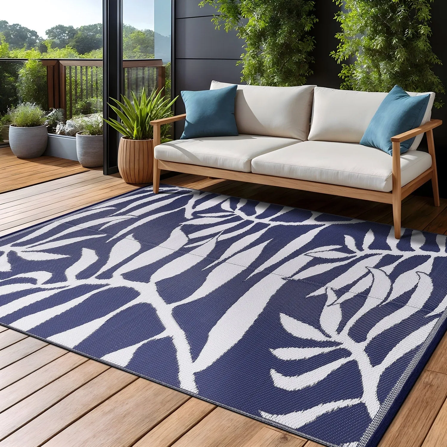 Beverly Rug Tropical Blue Reversible Outdoor Area Rug