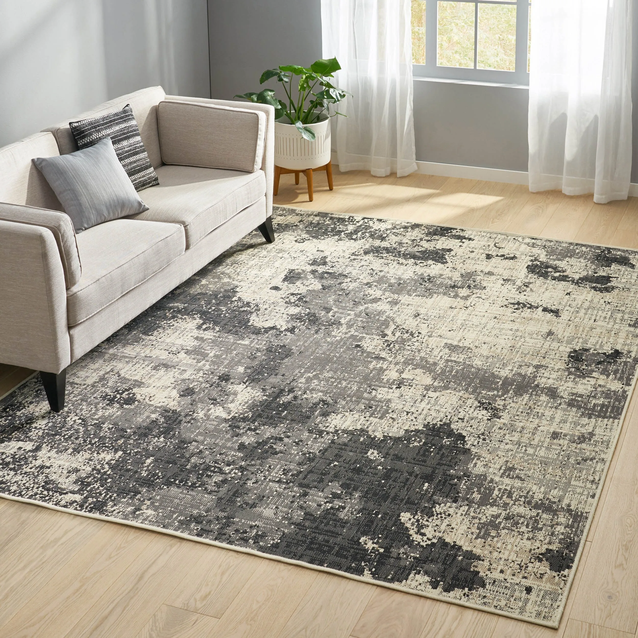 Bluewater Indoor and Outdoor Area Rug by Christopher Knight Home