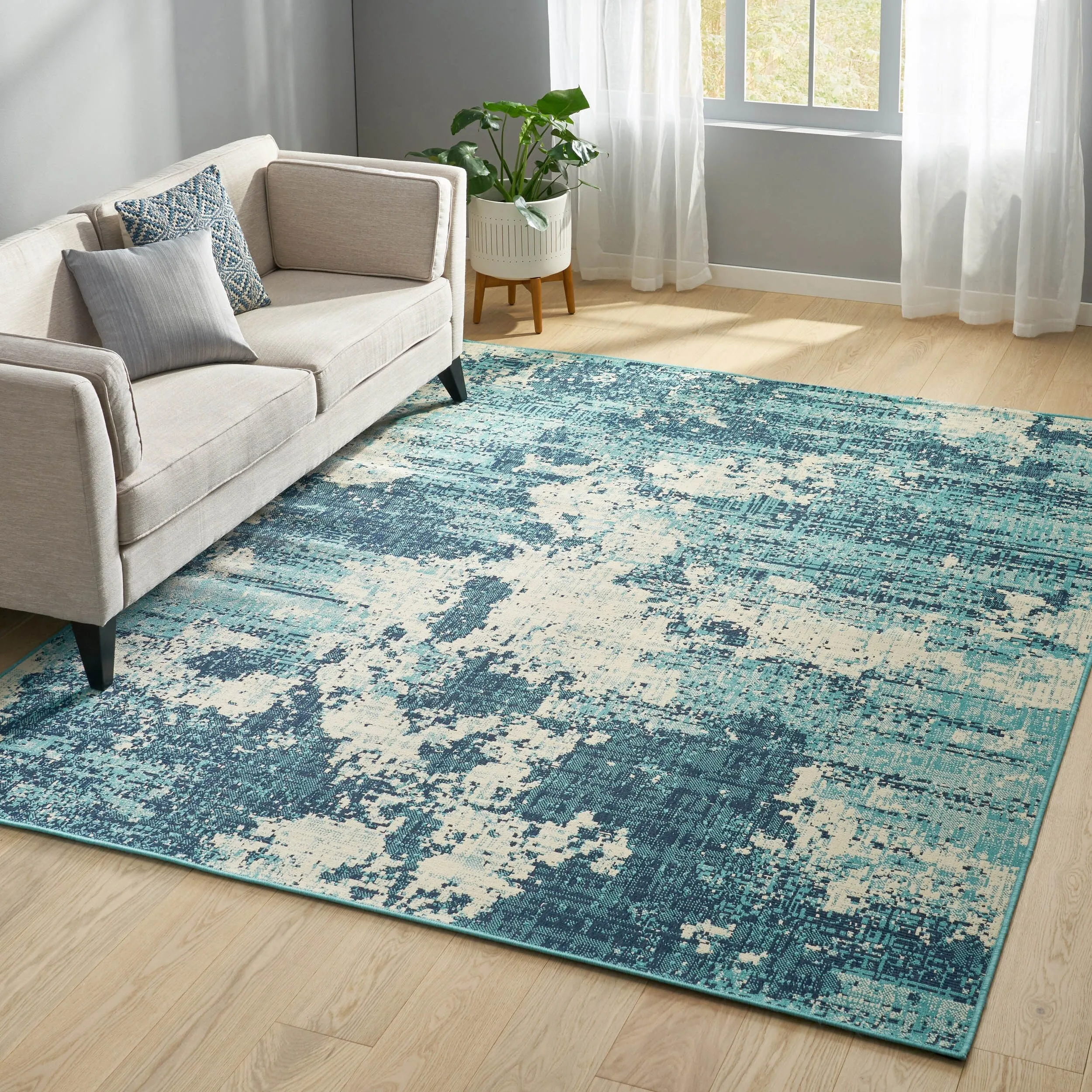 Bluewater Indoor and Outdoor Area Rug by Christopher Knight Home