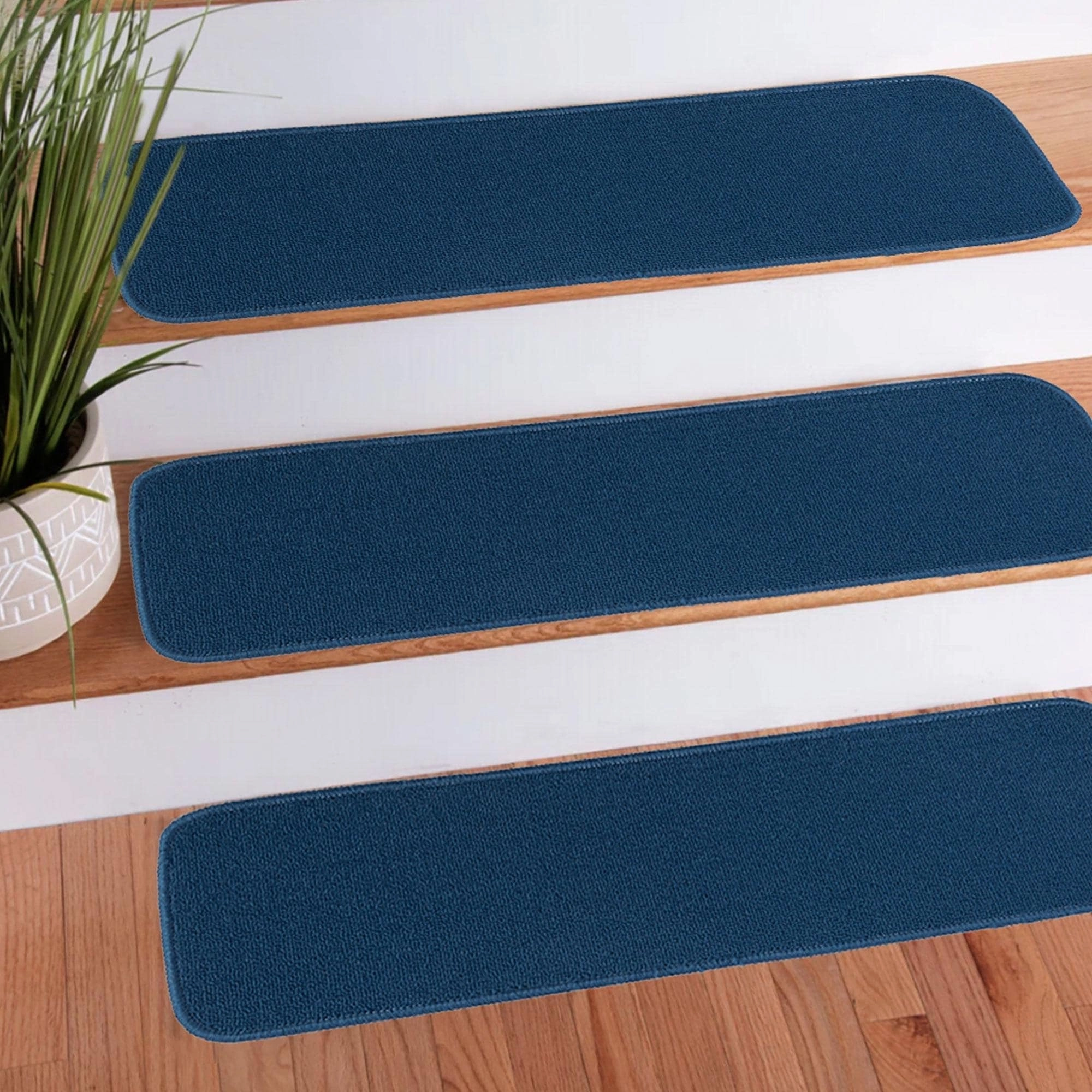 Carpet Stair Treads for Wooden Steps - Indoor Staircase Step Treads with Thick Carpet & Pattern Design