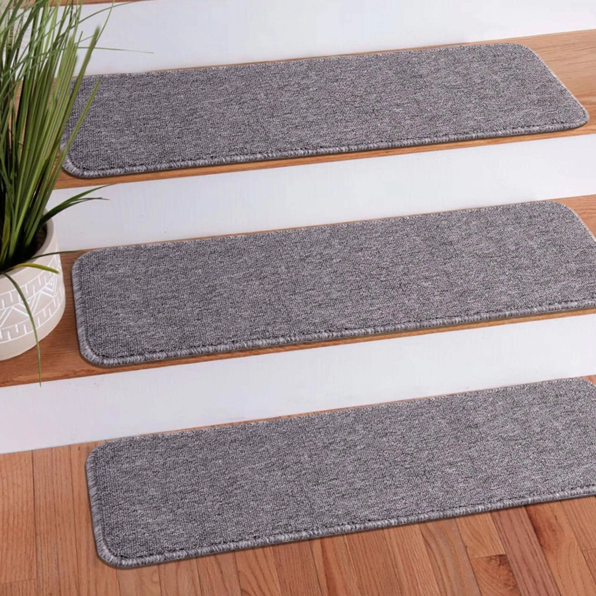 Carpet Stair Treads for Wooden Steps - Indoor Staircase Step Treads with Thick Carpet & Pattern Design