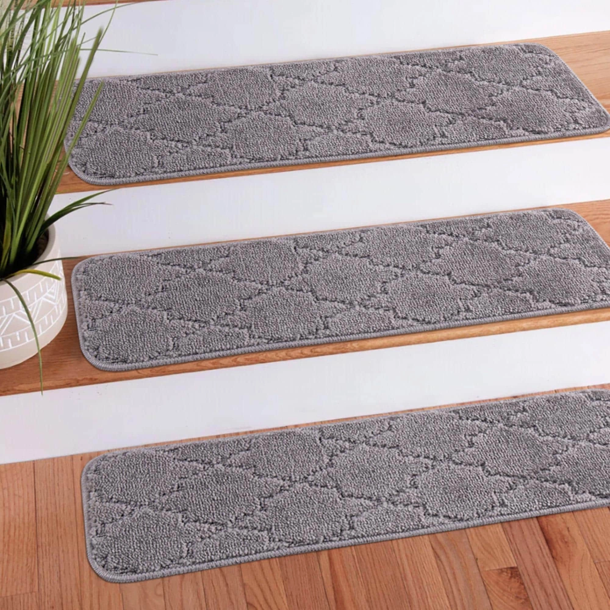 Carpet Stair Treads for Wooden Steps - Indoor Staircase Step Treads with Thick Carpet & Pattern Design