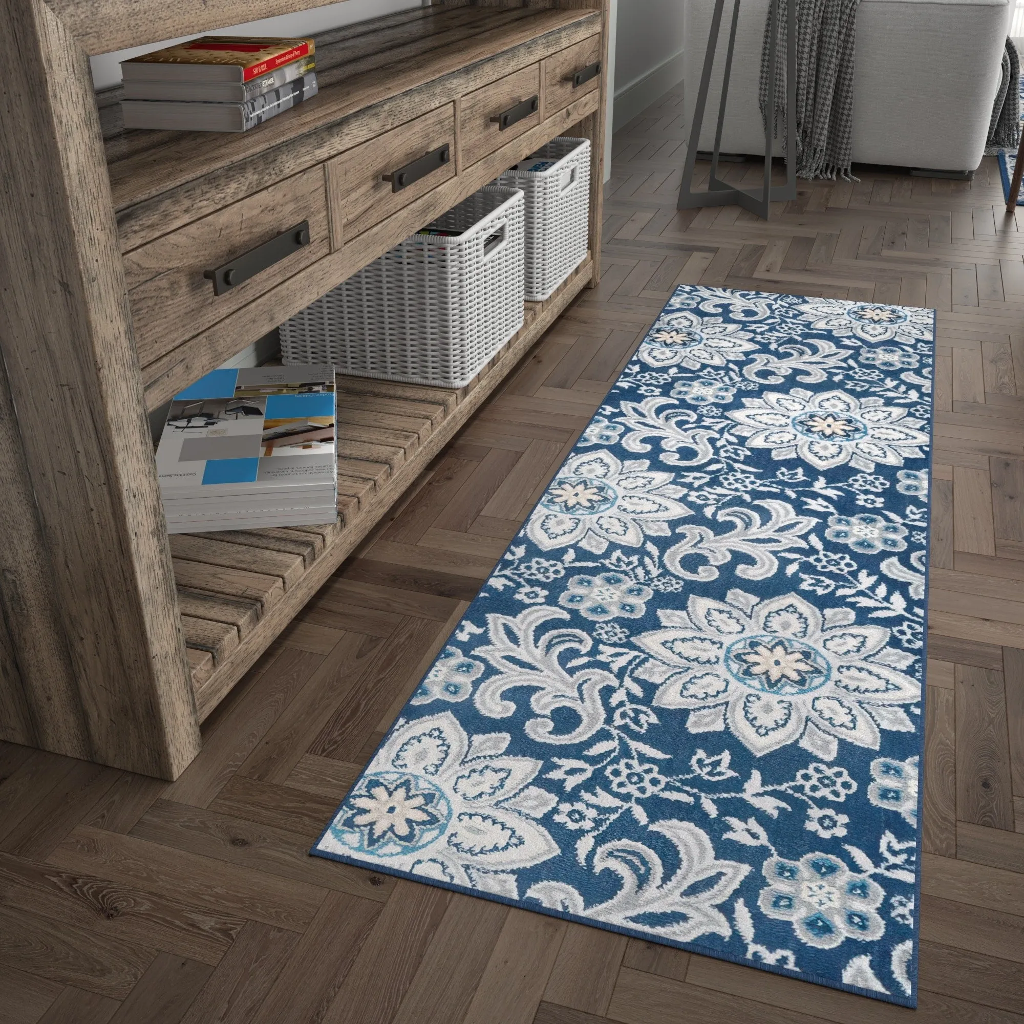 Carrington Bohemian & Eclectic Floral & Botanical Indoor Area Rug