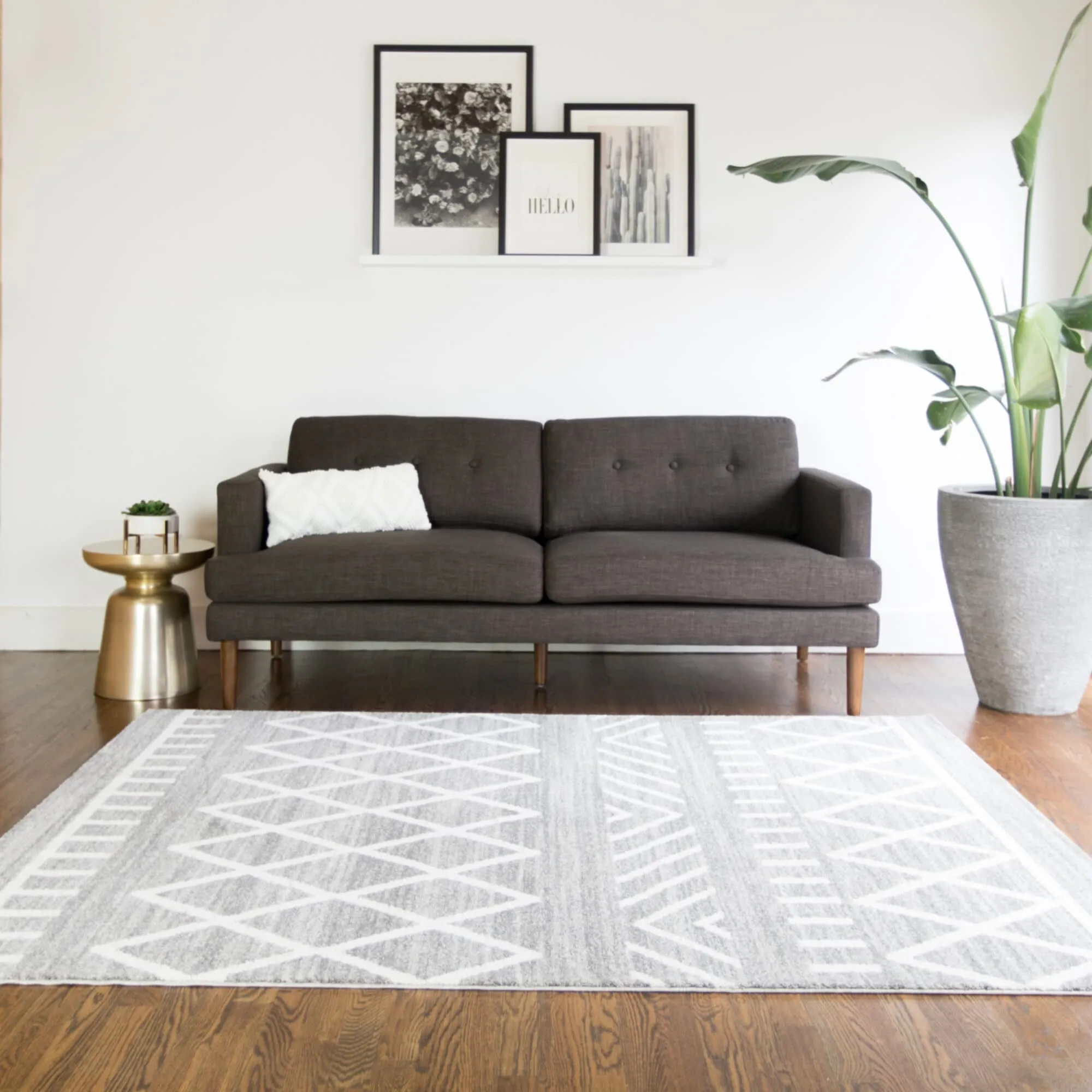 Carson Carrington Salsaker Geometric Area Rug