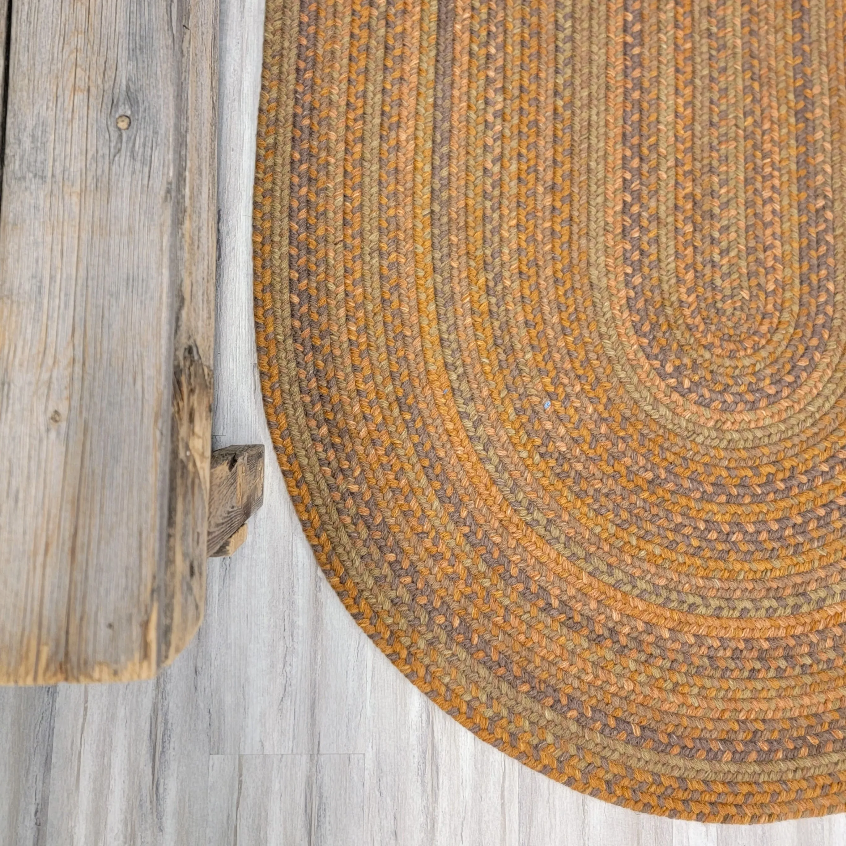 Colonial Mills Rustica Wool Traditional Oval Area Rug