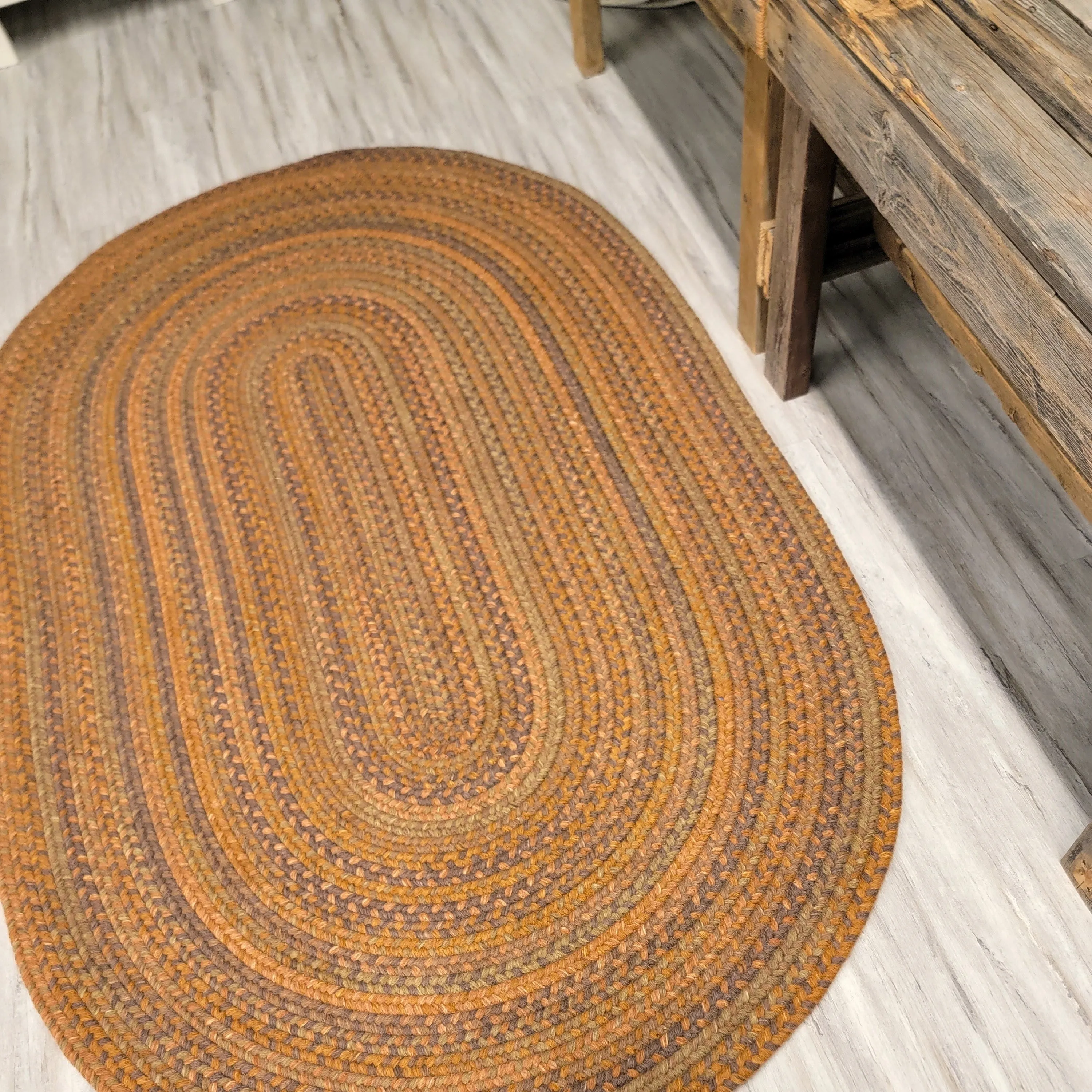 Colonial Mills Rustica Wool Traditional Oval Area Rug