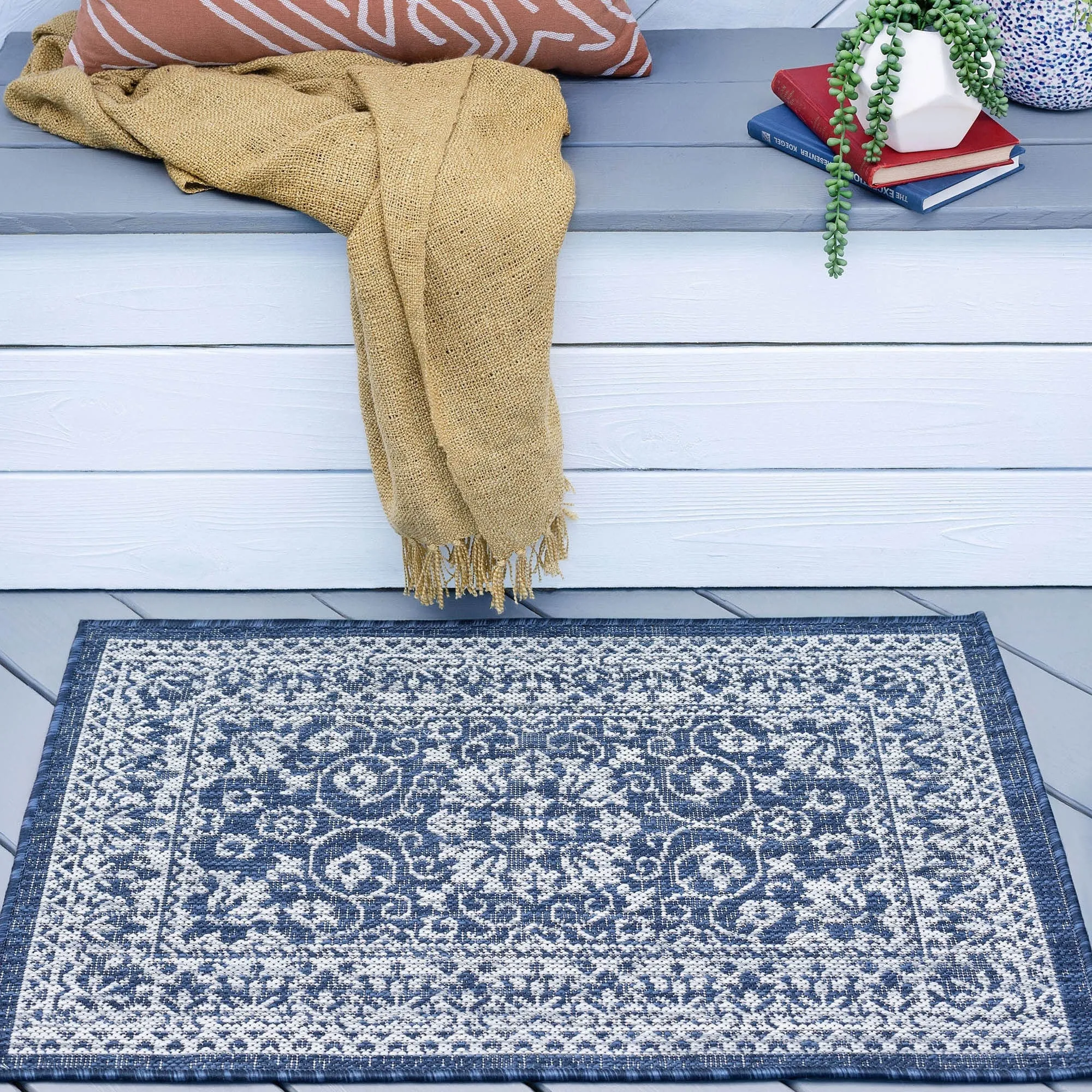 Colonnade Farmhouse Floral & Botanical Indoor/Outdoor Area Rug