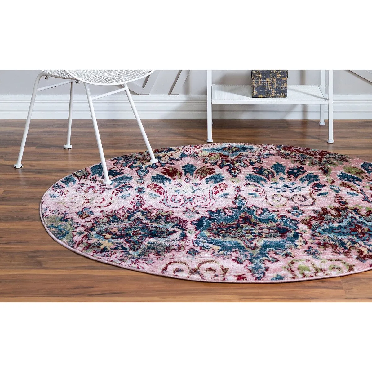 Contemporary Synnove Collection Area Rug