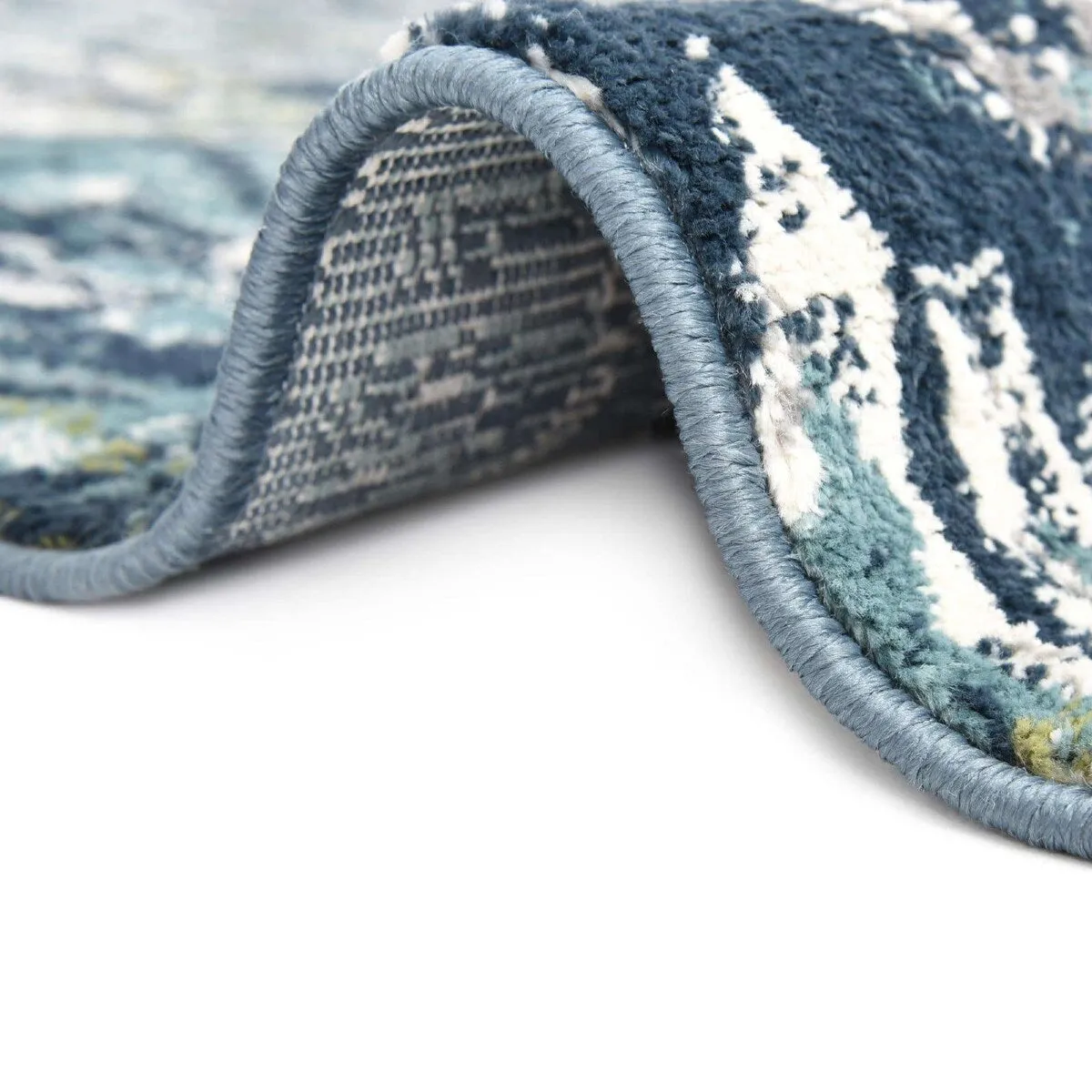 Contemporary Synnove Collection Area Rug