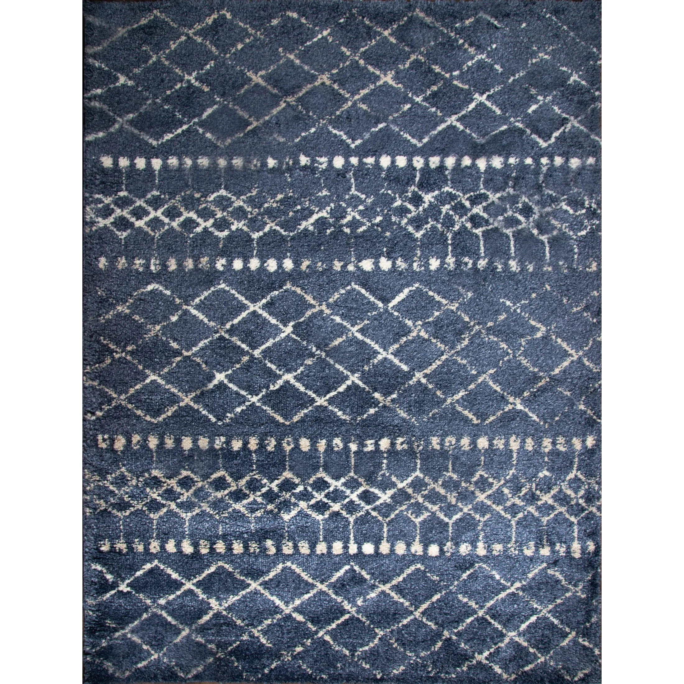 Daku Collection Moroccan Distressed Area Rug