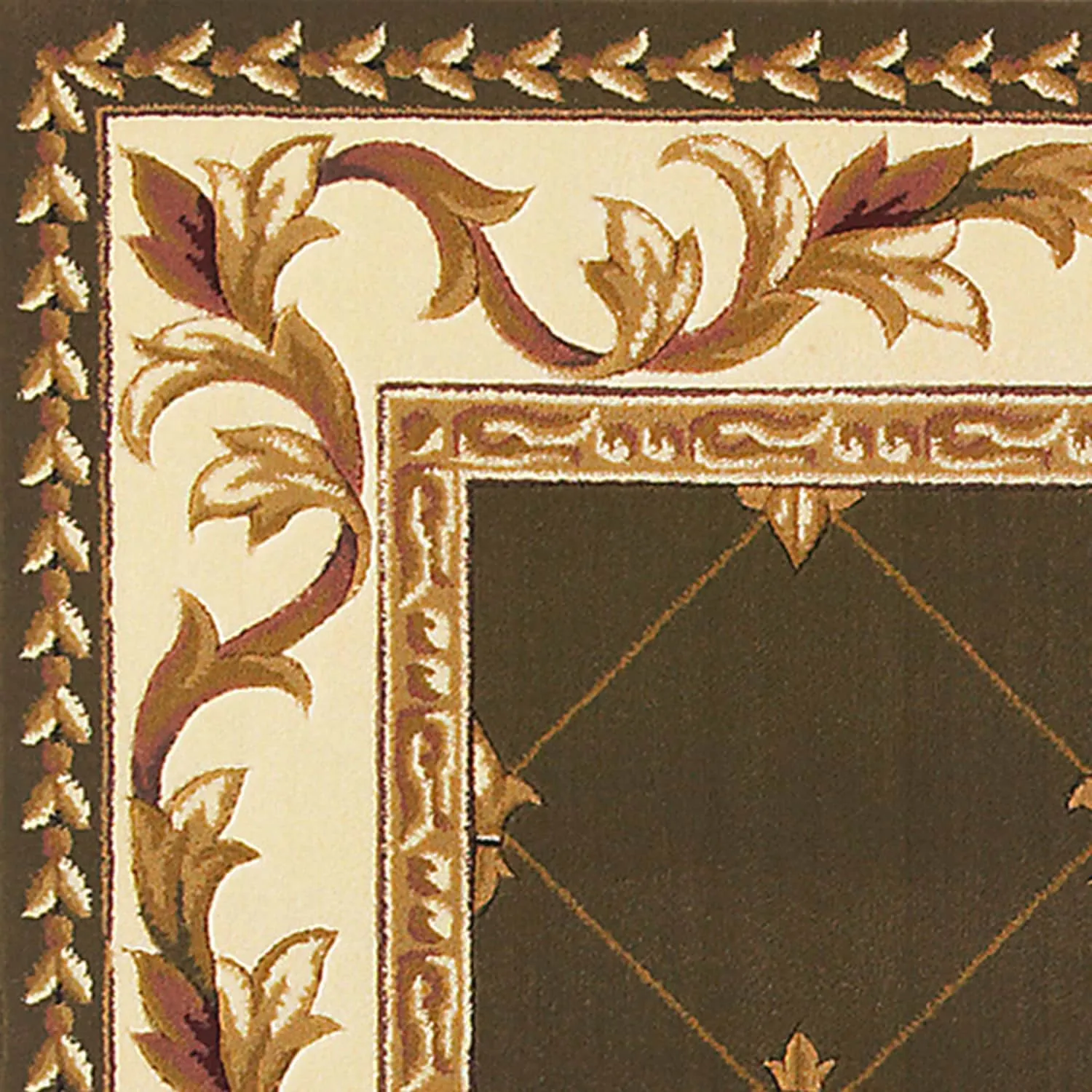 Domani Classics Victorian Bordered Trellis Area Rug
