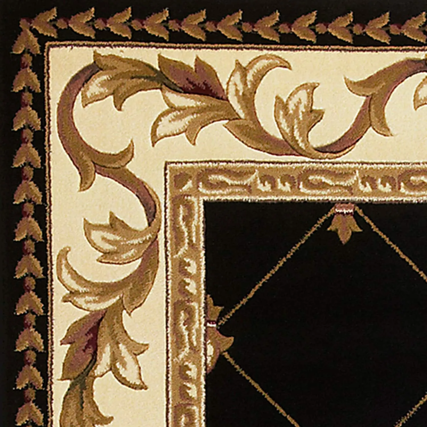 Domani Classics Victorian Bordered Trellis Area Rug