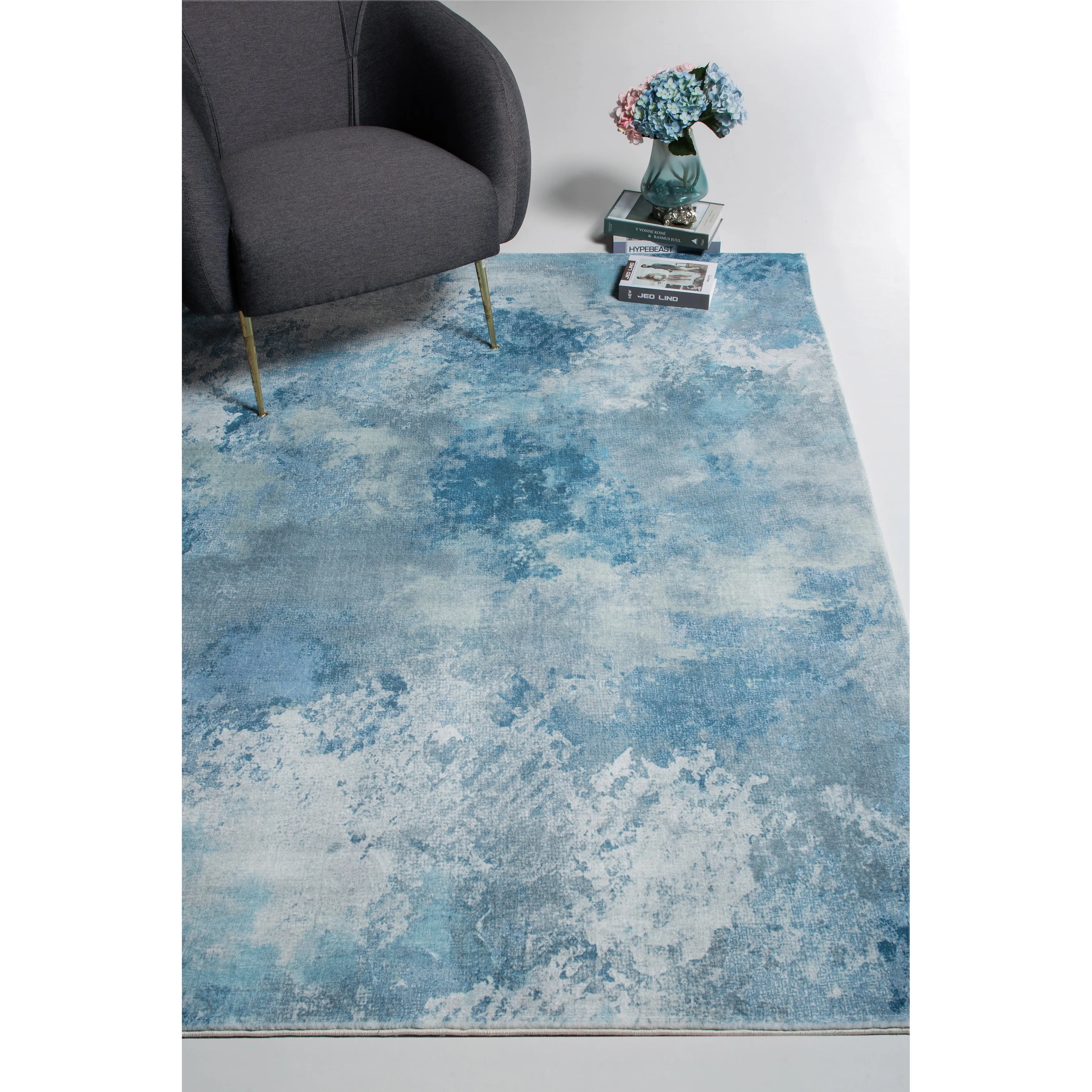 Domani Comfort Ombre Blues Faux Fur Rug