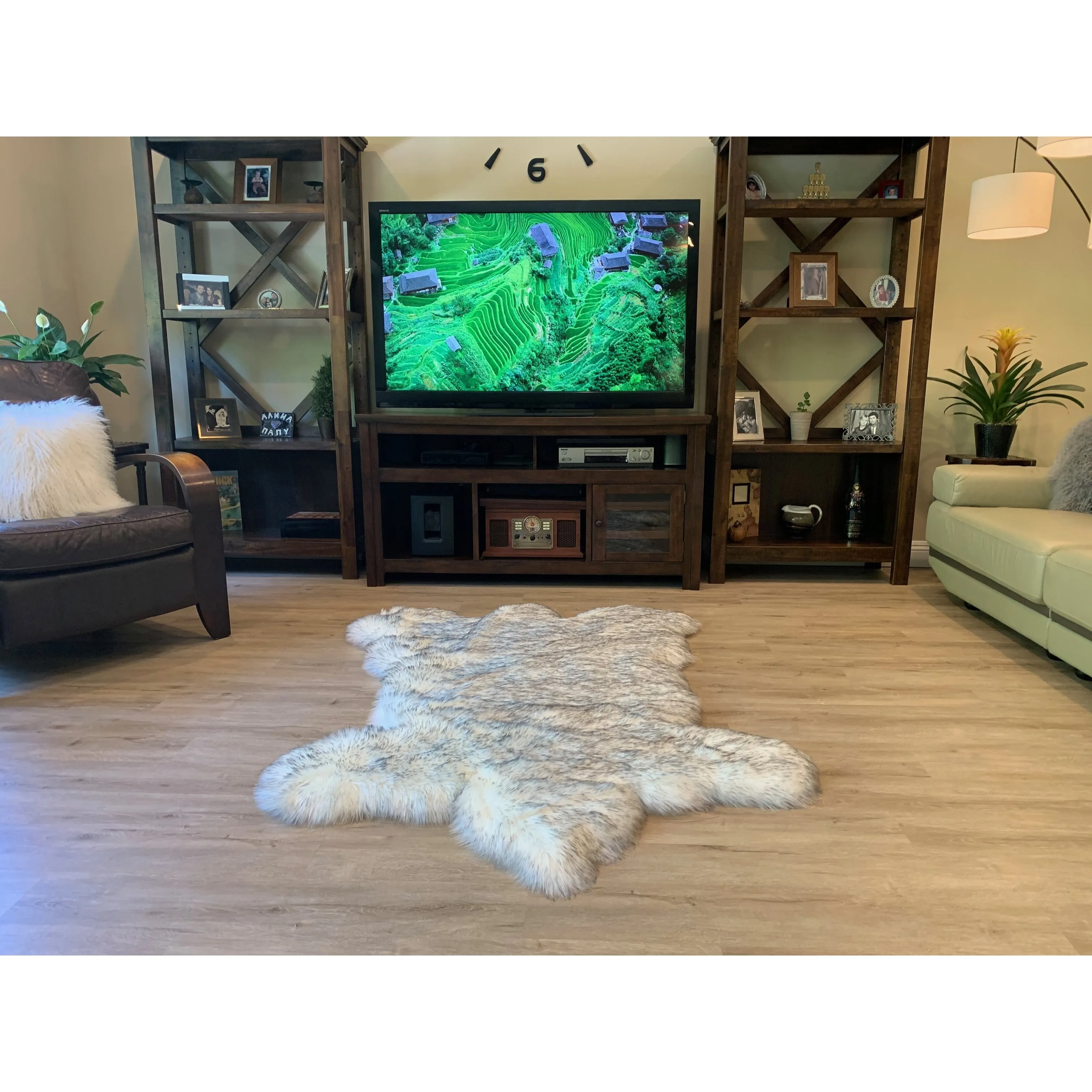 Dynasty Bear Shape Natural Luxury Long Wool Sheepskin Shag Rug