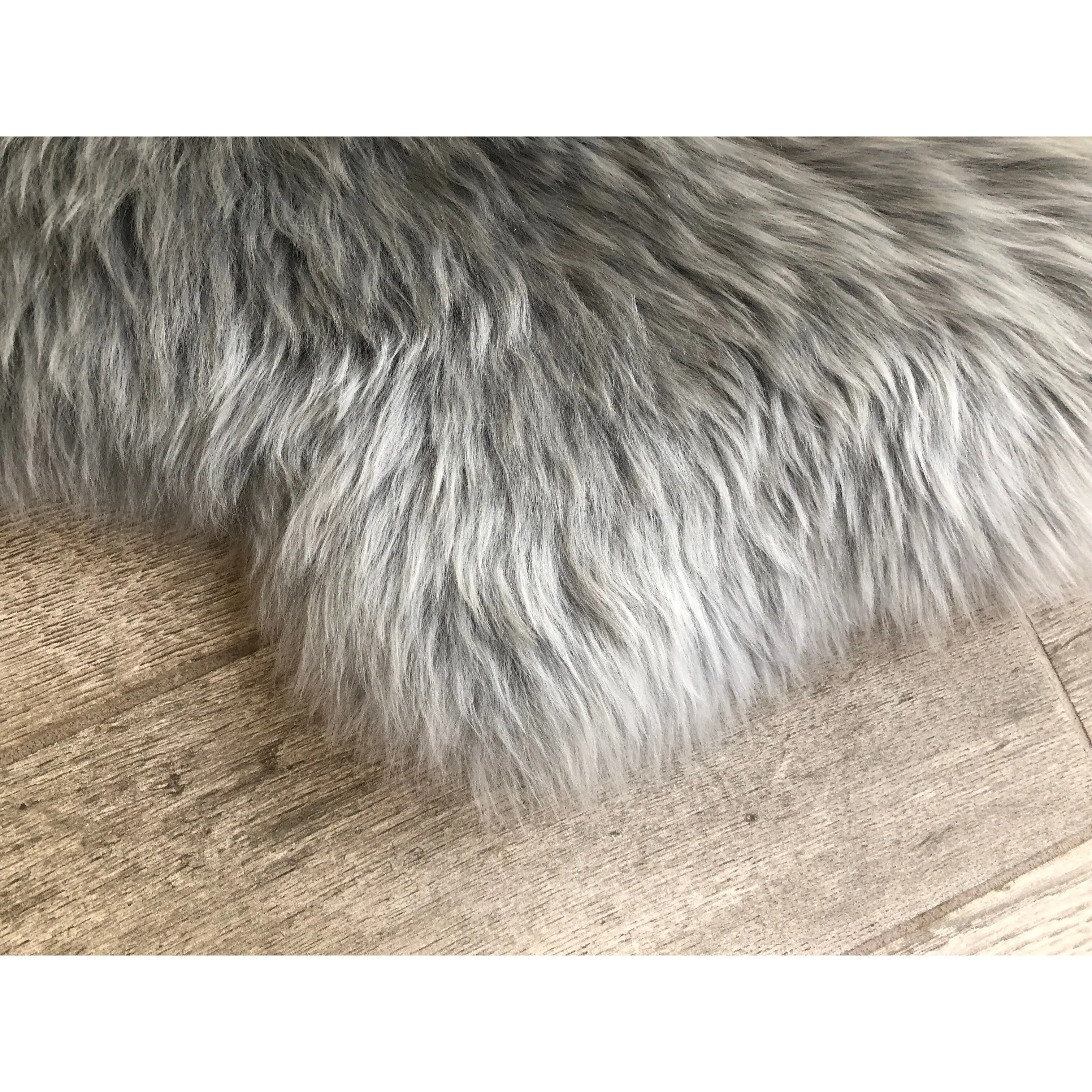 Dynasty Natural 6-Pelt Luxury Long Wool Sheepskin Shag Rug