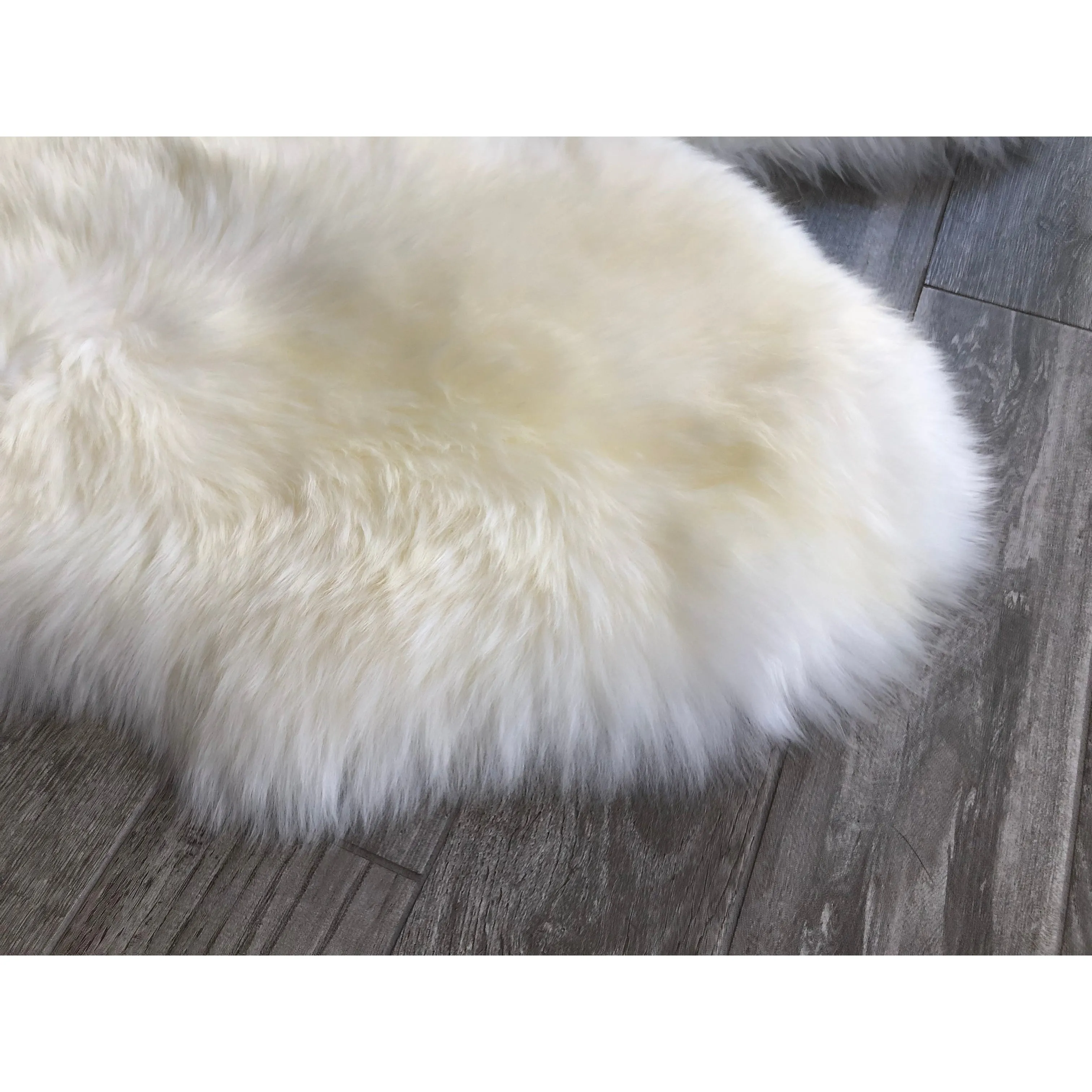 Dynasty Natural 6-Pelt Luxury Long Wool Sheepskin Shag Rug