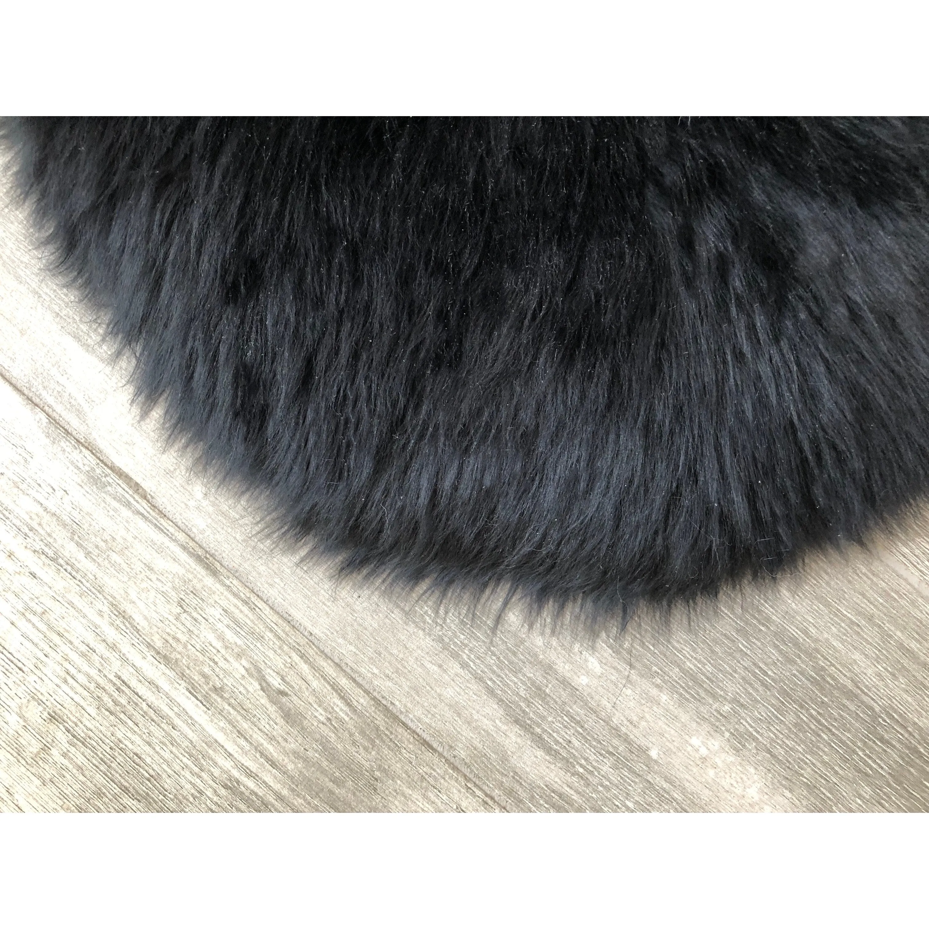 Dynasty Natural 6-Pelt Luxury Long Wool Sheepskin Shag Rug