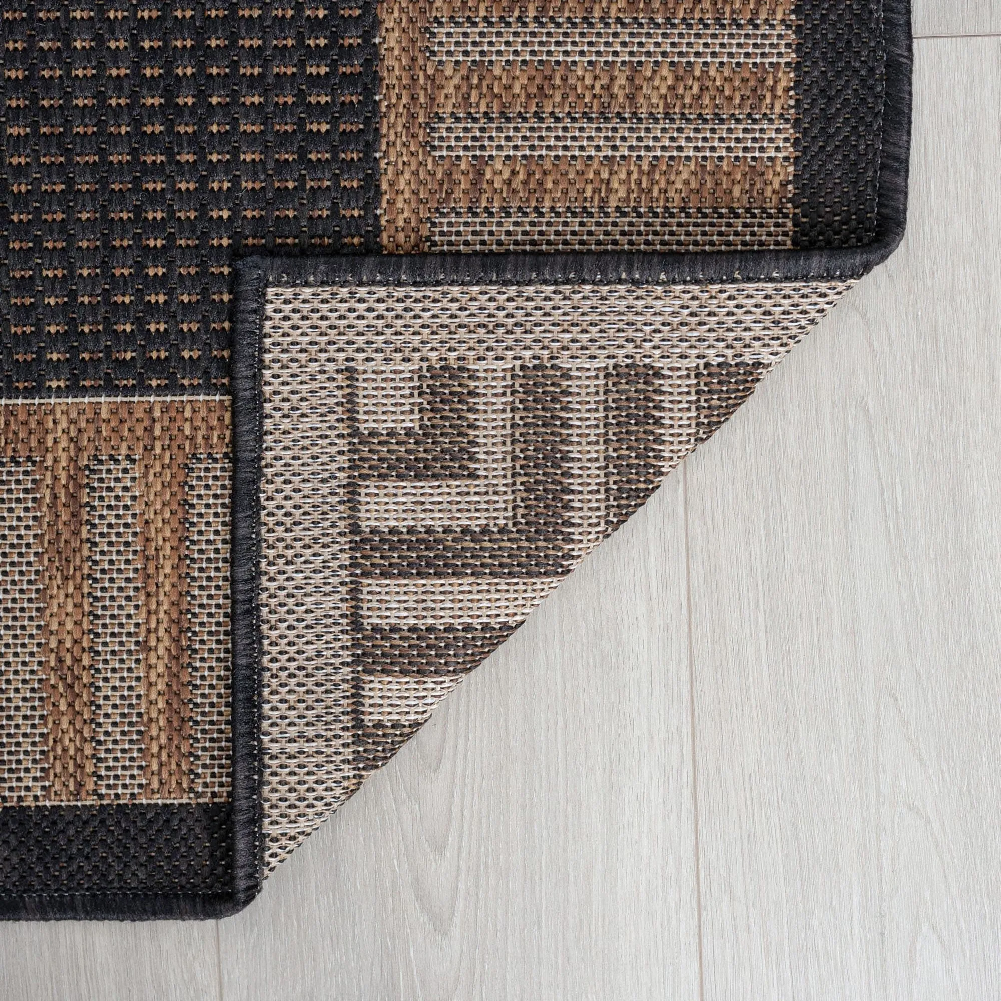 Exo Coastal Striped Border Indoor/ Outdoor Area Rug