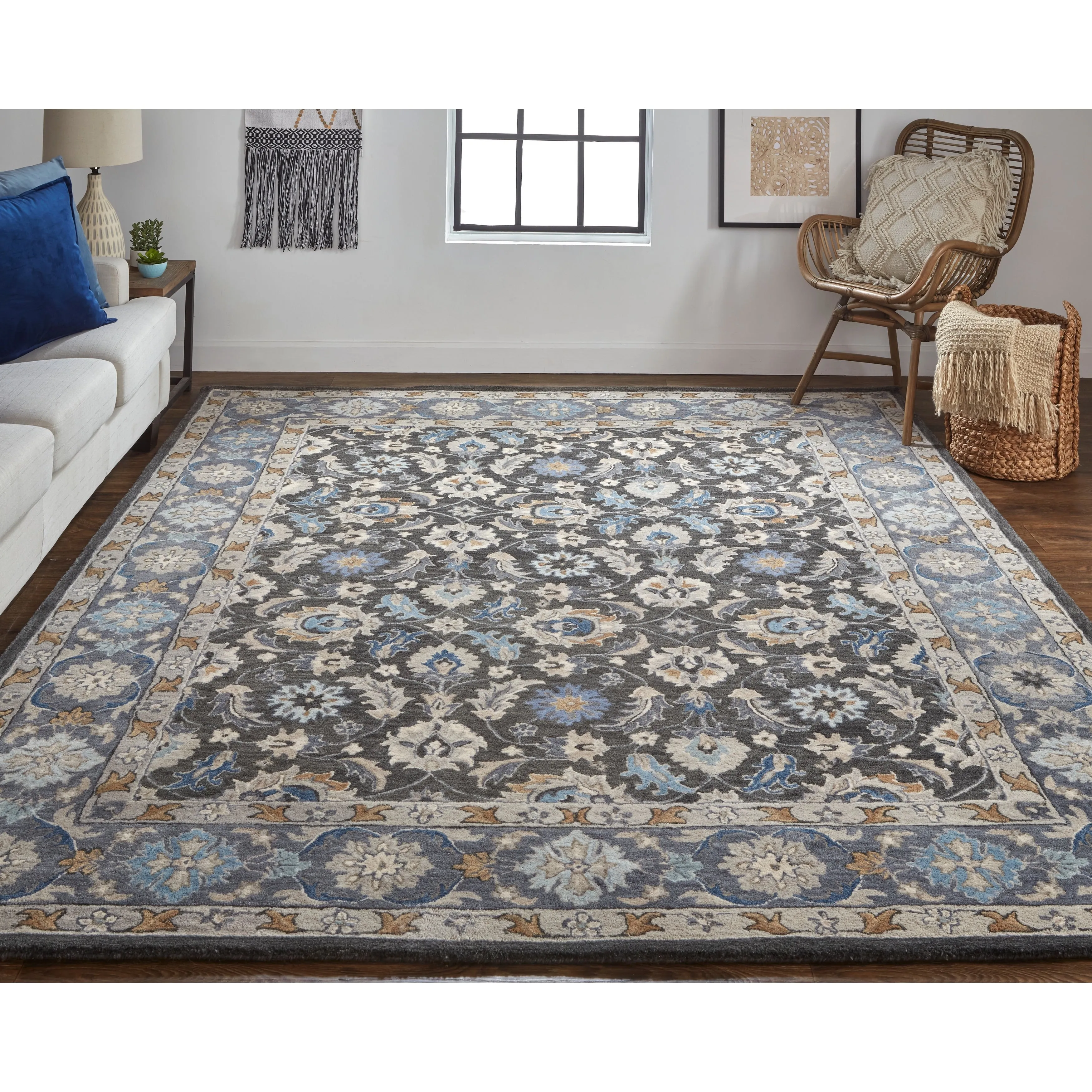 Geometric Floral Charcoal Transitional Persian Area Rug