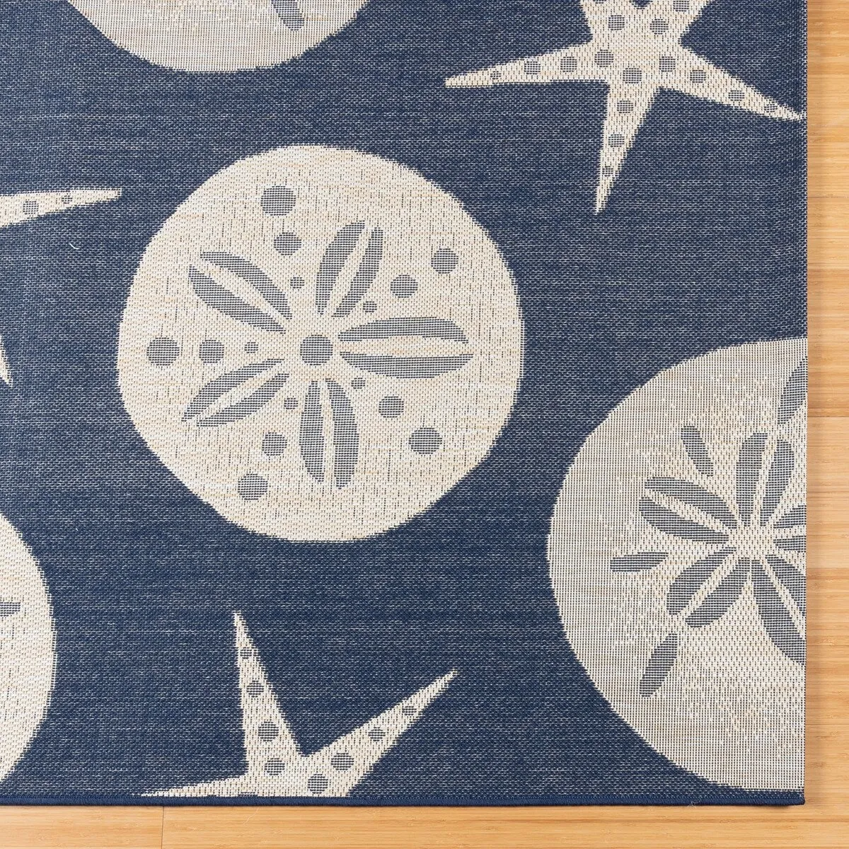 Gertmenian Paseo Starfish Navy Casual Nautical Indoor/ Outdoor Area Rug