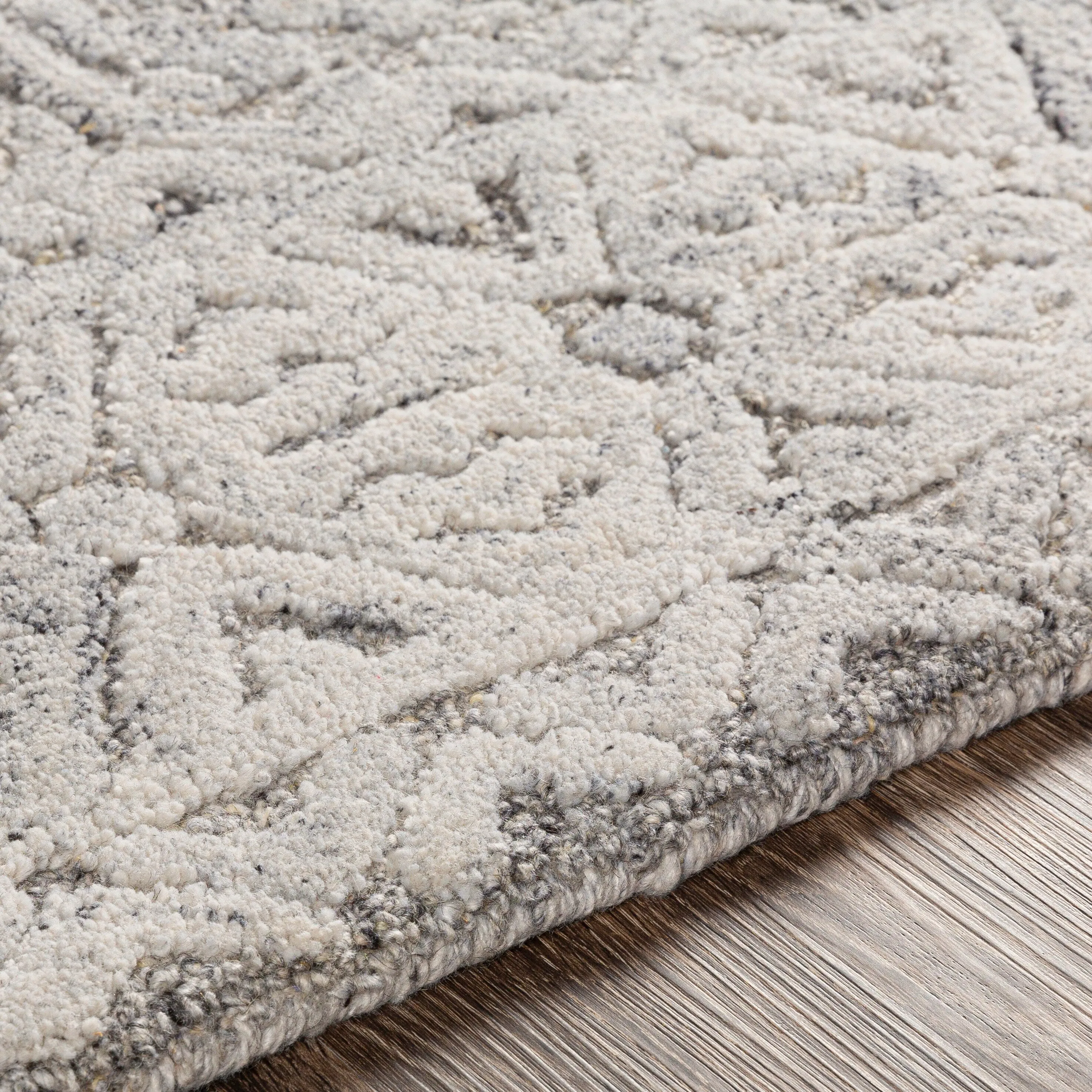 Gulab Handmade Bohemian Geometric Area Rug