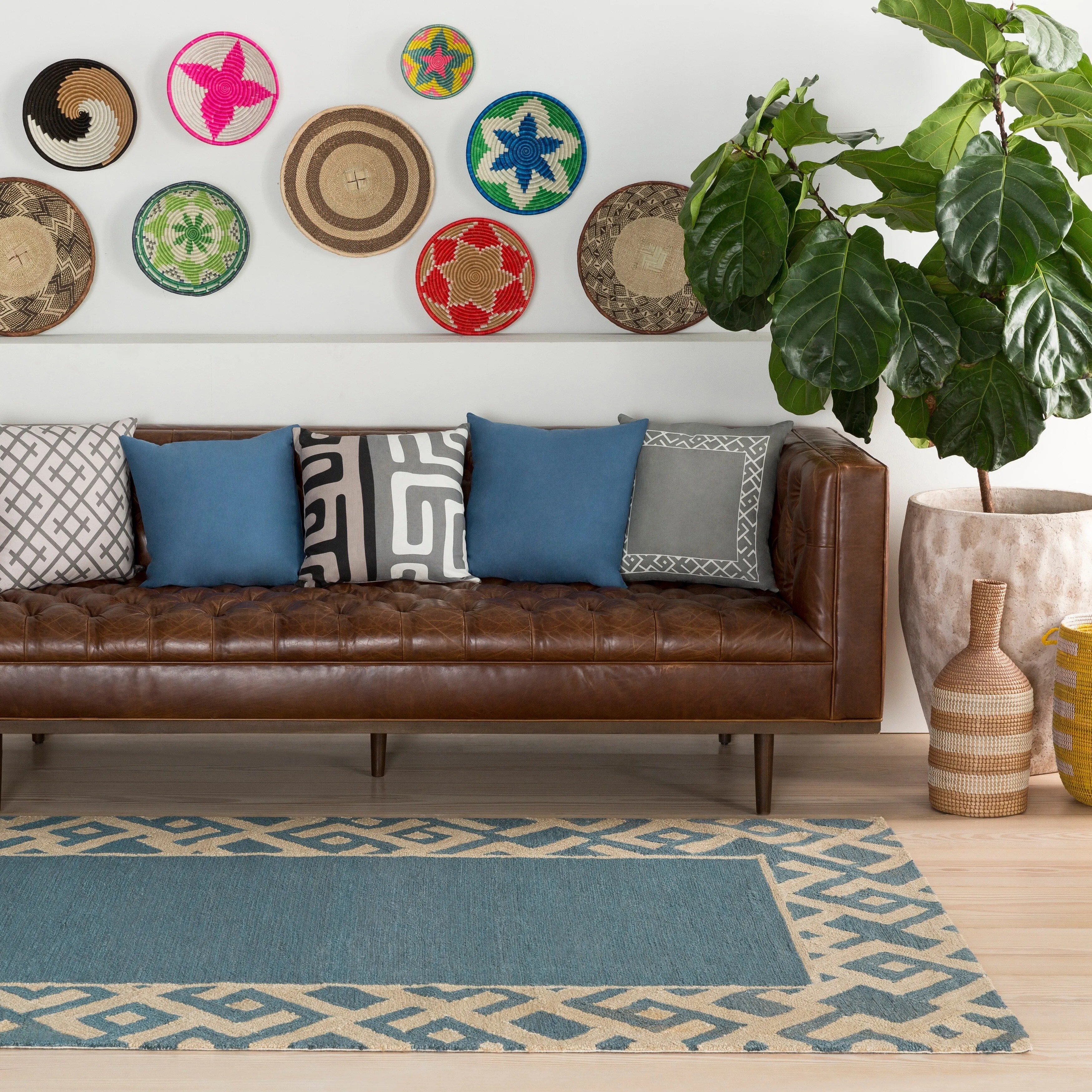 Hand Tufted Laghi Jute Rug