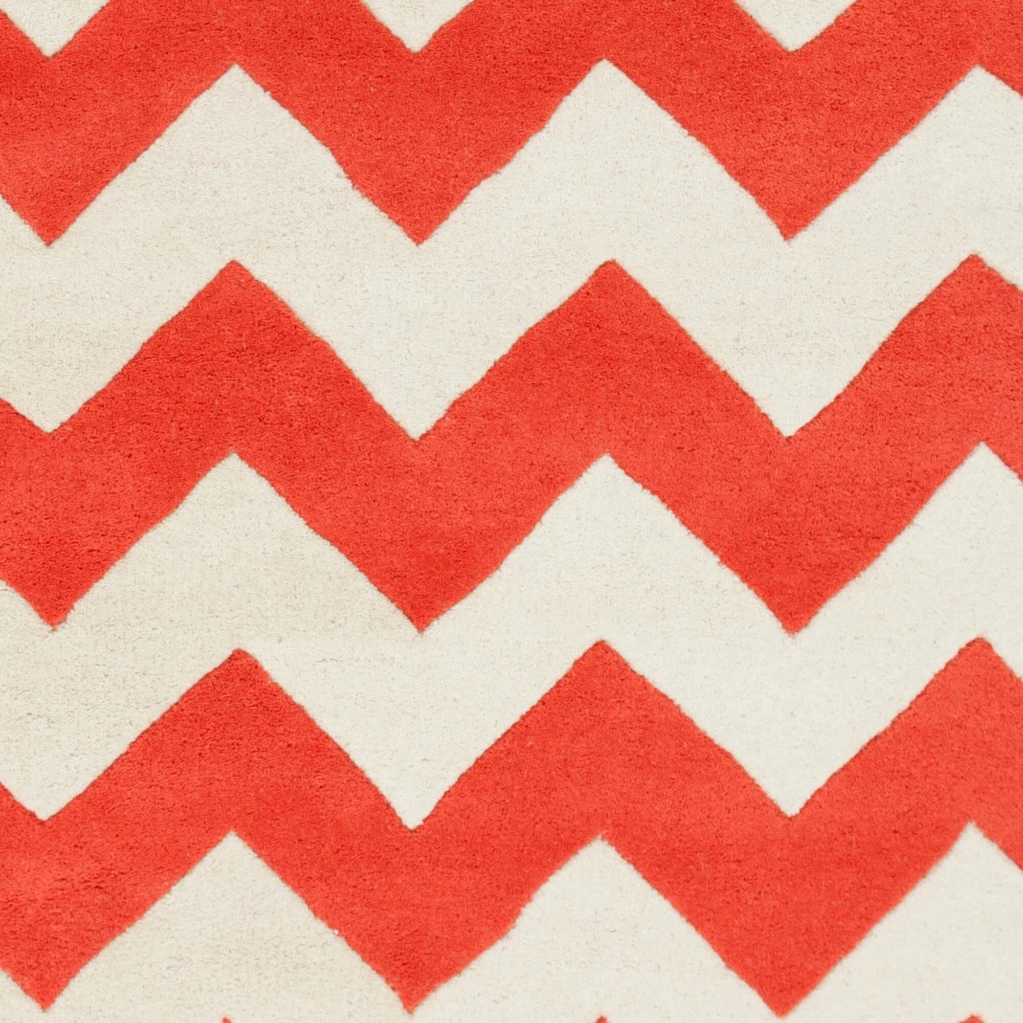 Hand-Tufted Luci Chevron Wool Rug