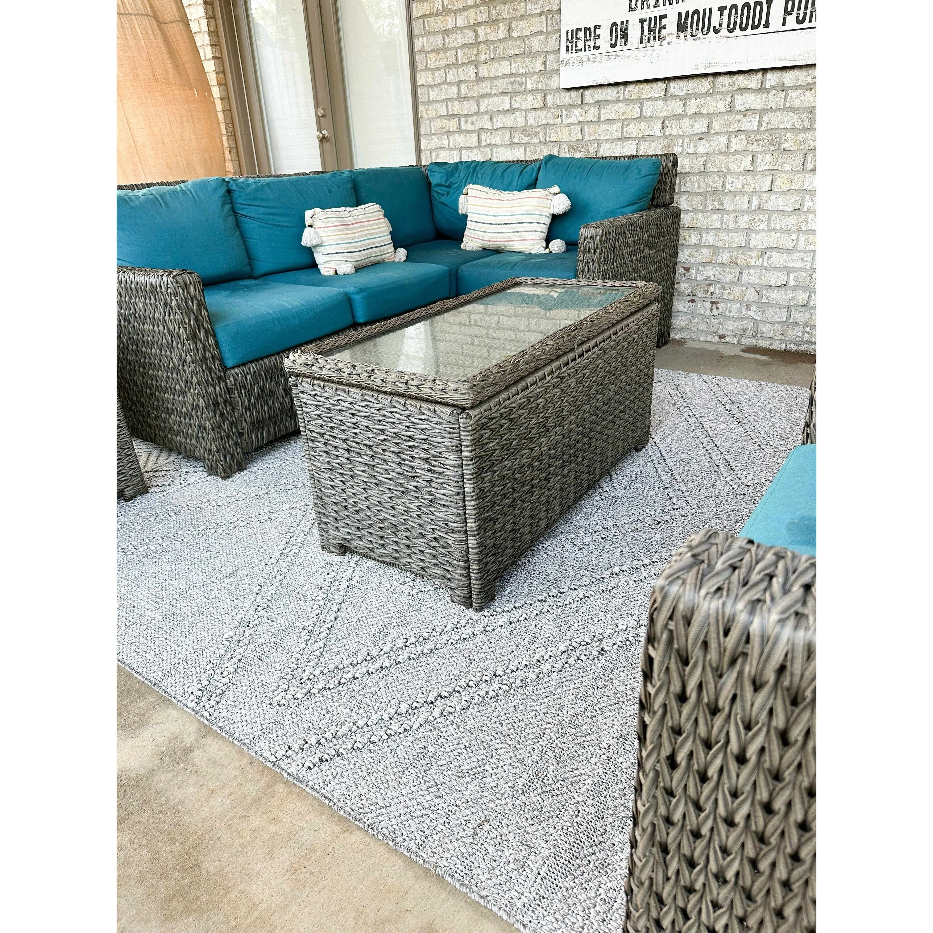 Hauteloom Areli Diamond Geometric Farmhouse Patio Outdoor Area Rug
