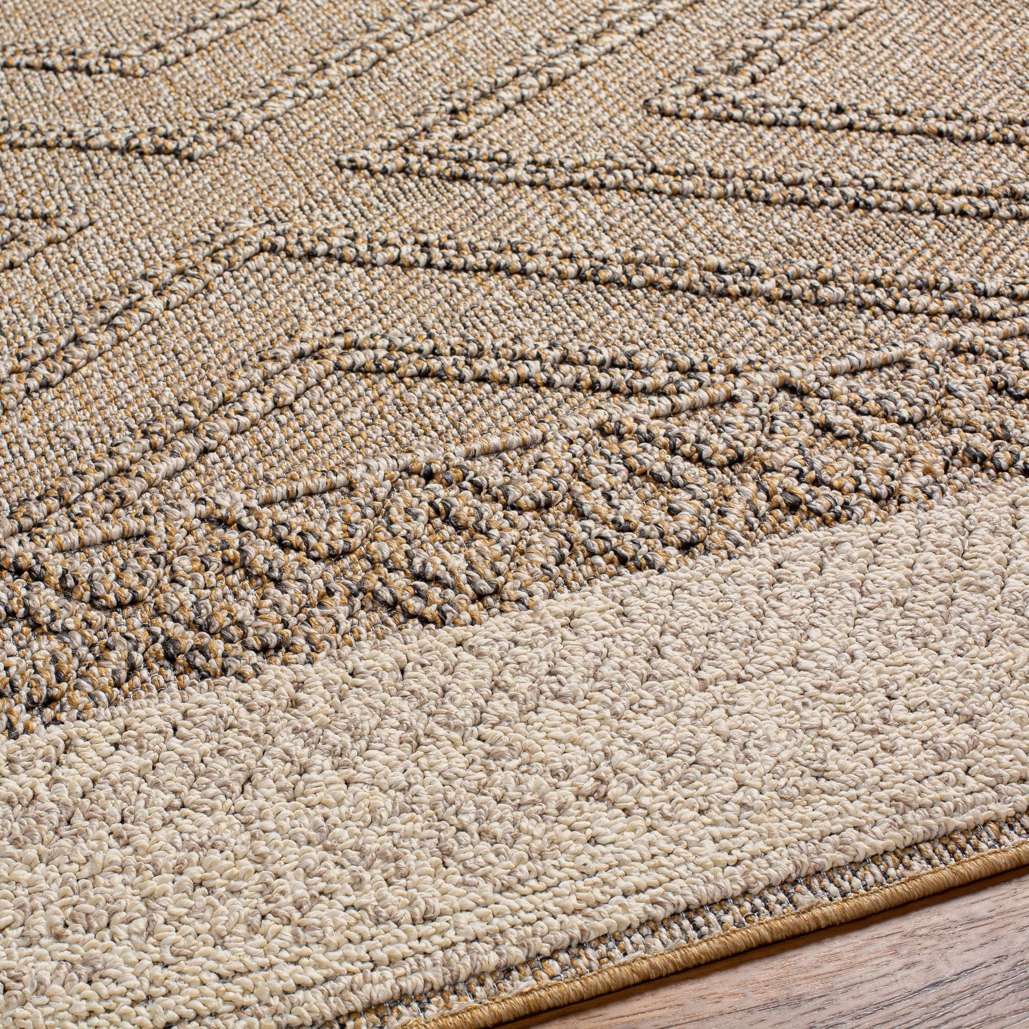 Hauteloom Areli Diamond Geometric Farmhouse Patio Outdoor Area Rug
