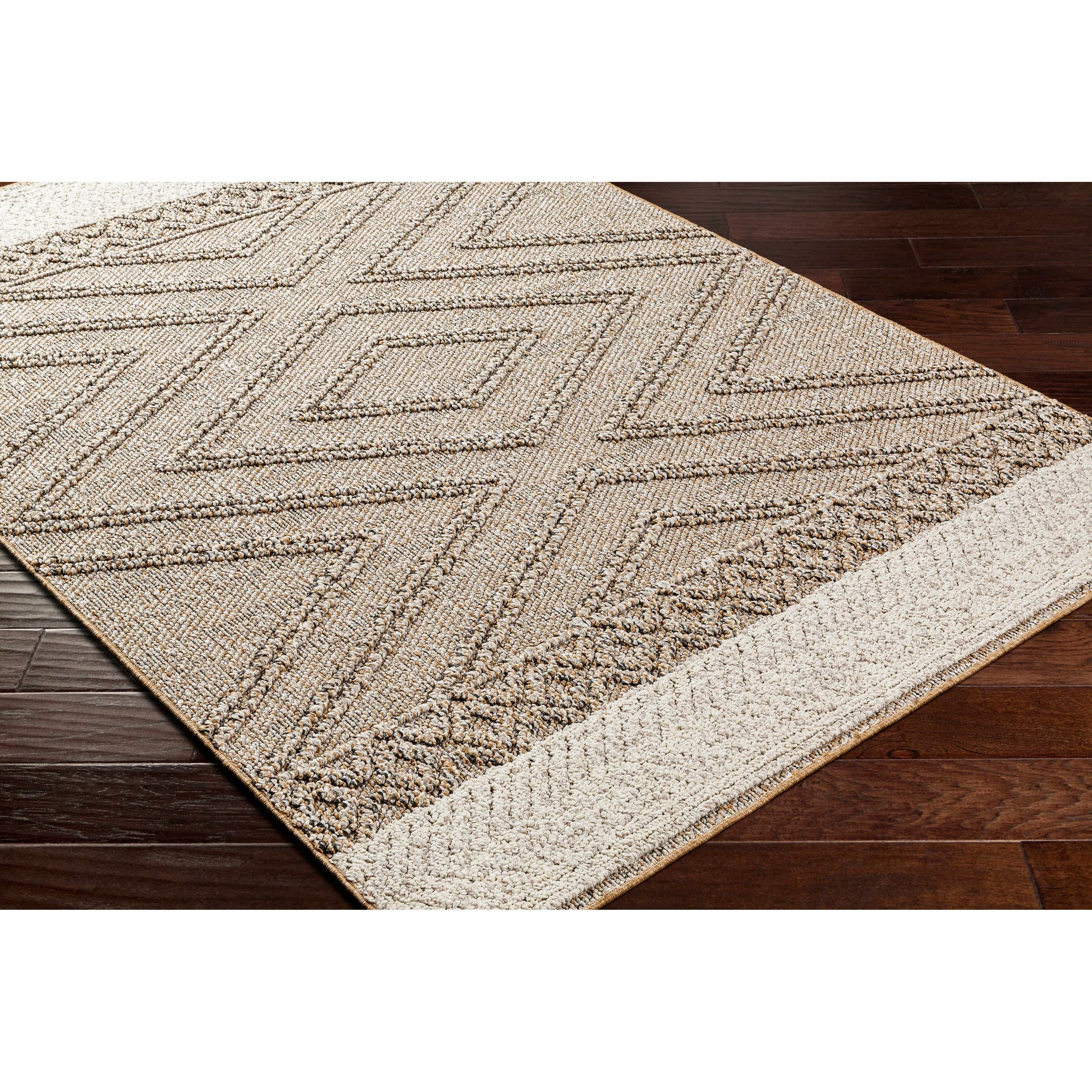 Hauteloom Areli Diamond Geometric Farmhouse Patio Outdoor Area Rug