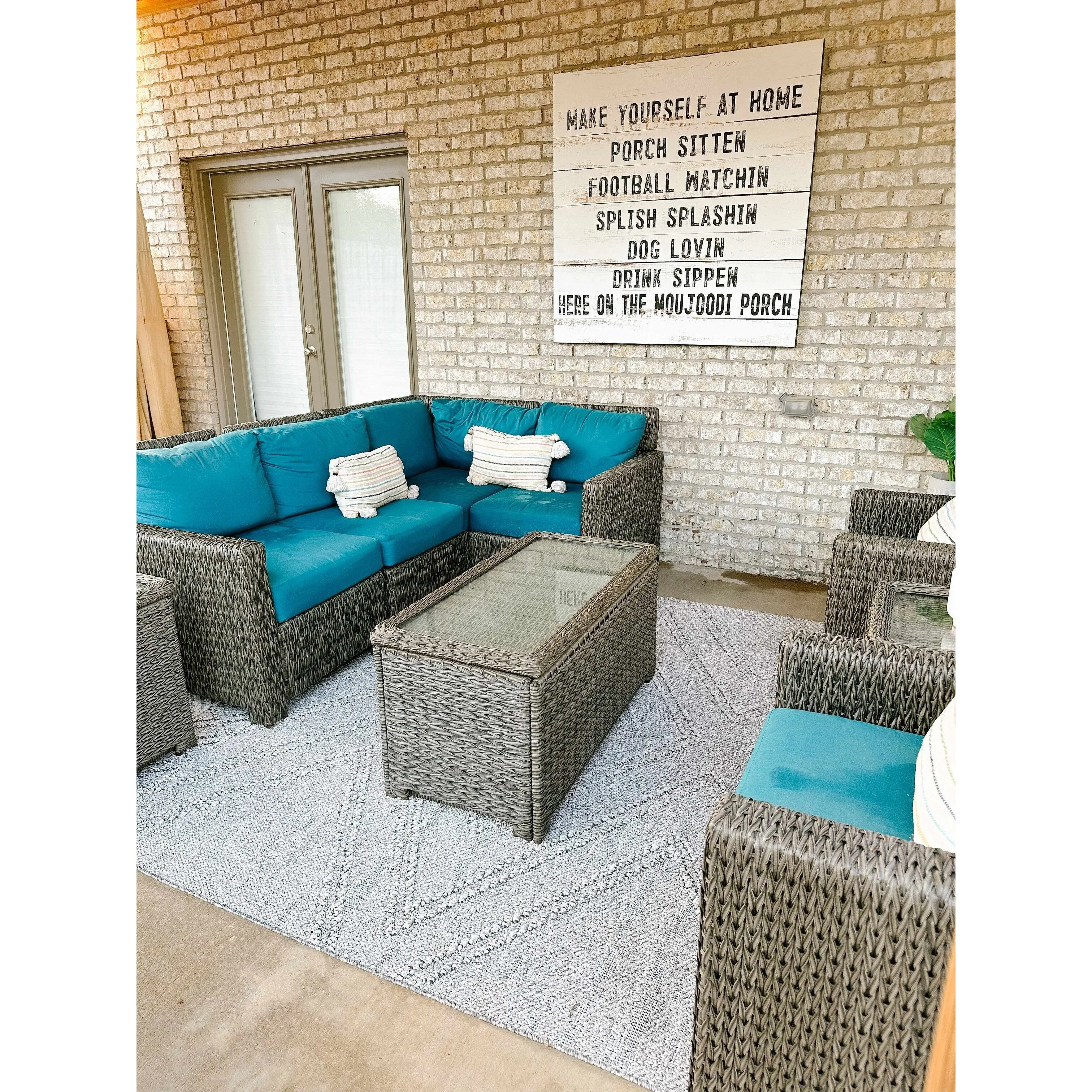Hauteloom Areli Diamond Geometric Farmhouse Patio Outdoor Area Rug