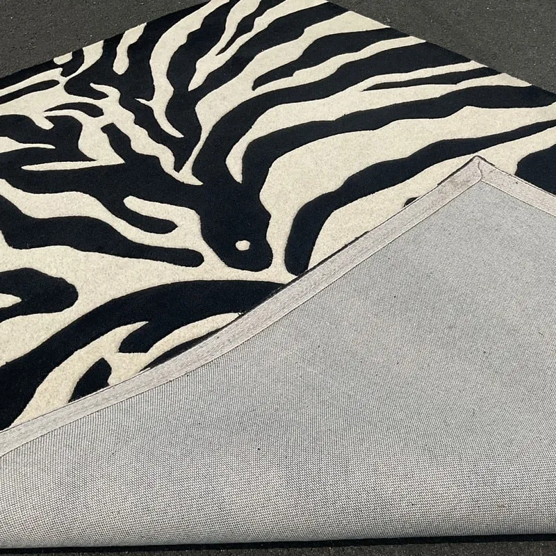 HERAT ORIENTAL Handmade Tibetan Zebra Wool Rug Collection