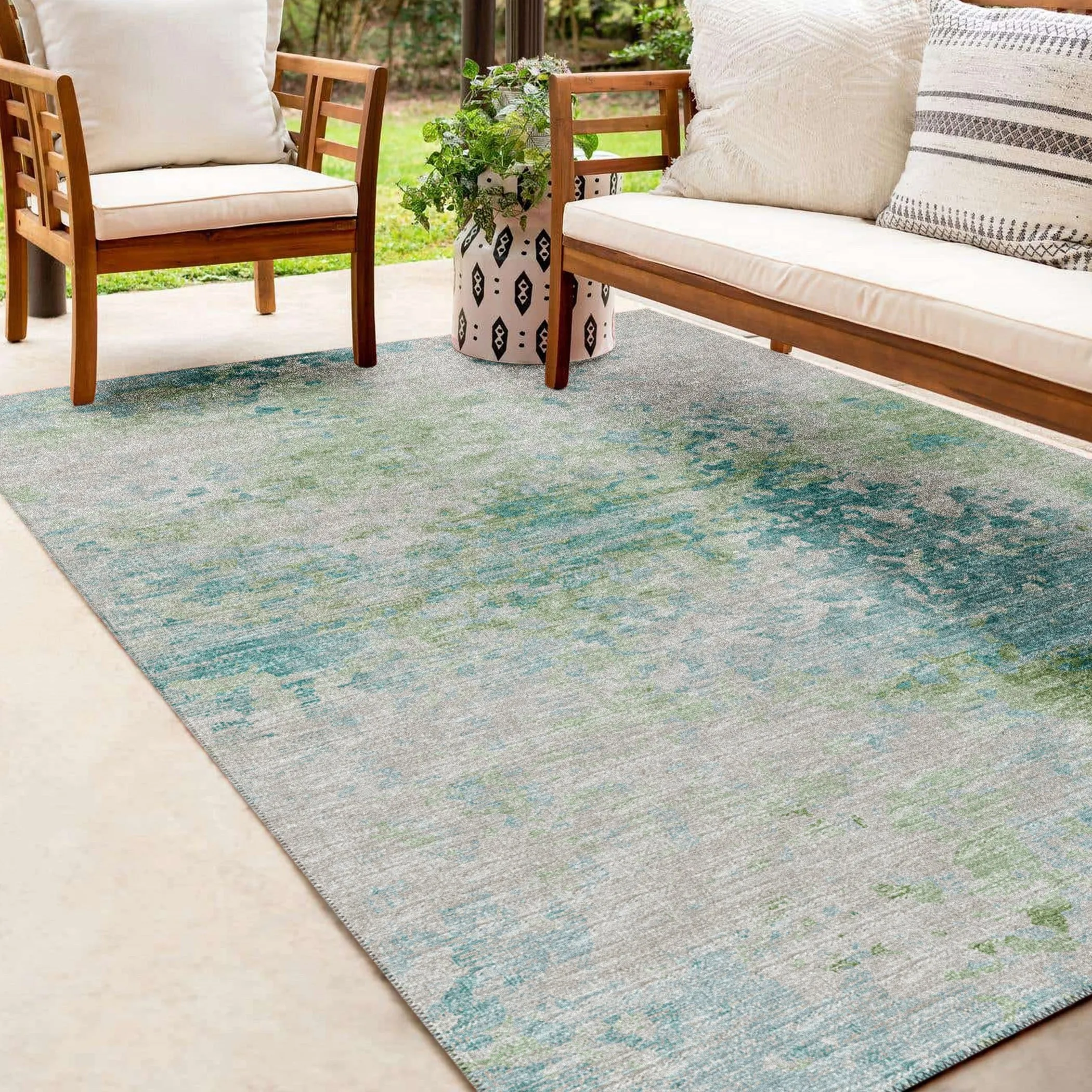Indoor/ Outdoor Accord Modern Abstract Polyester Washable Rug New