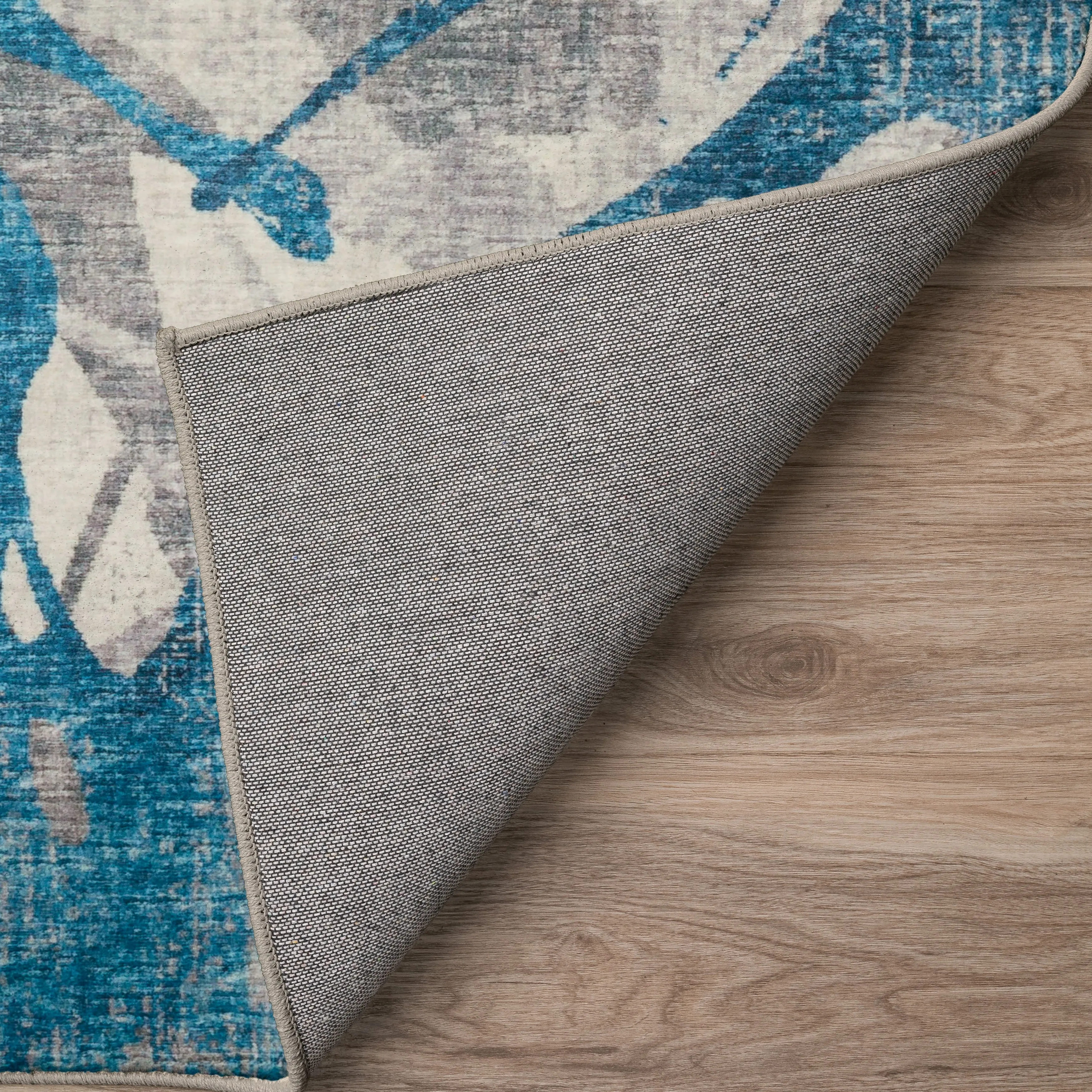 Indoor/ Outdoor Addison Bravado Abstract Starburst Washable Area Rug