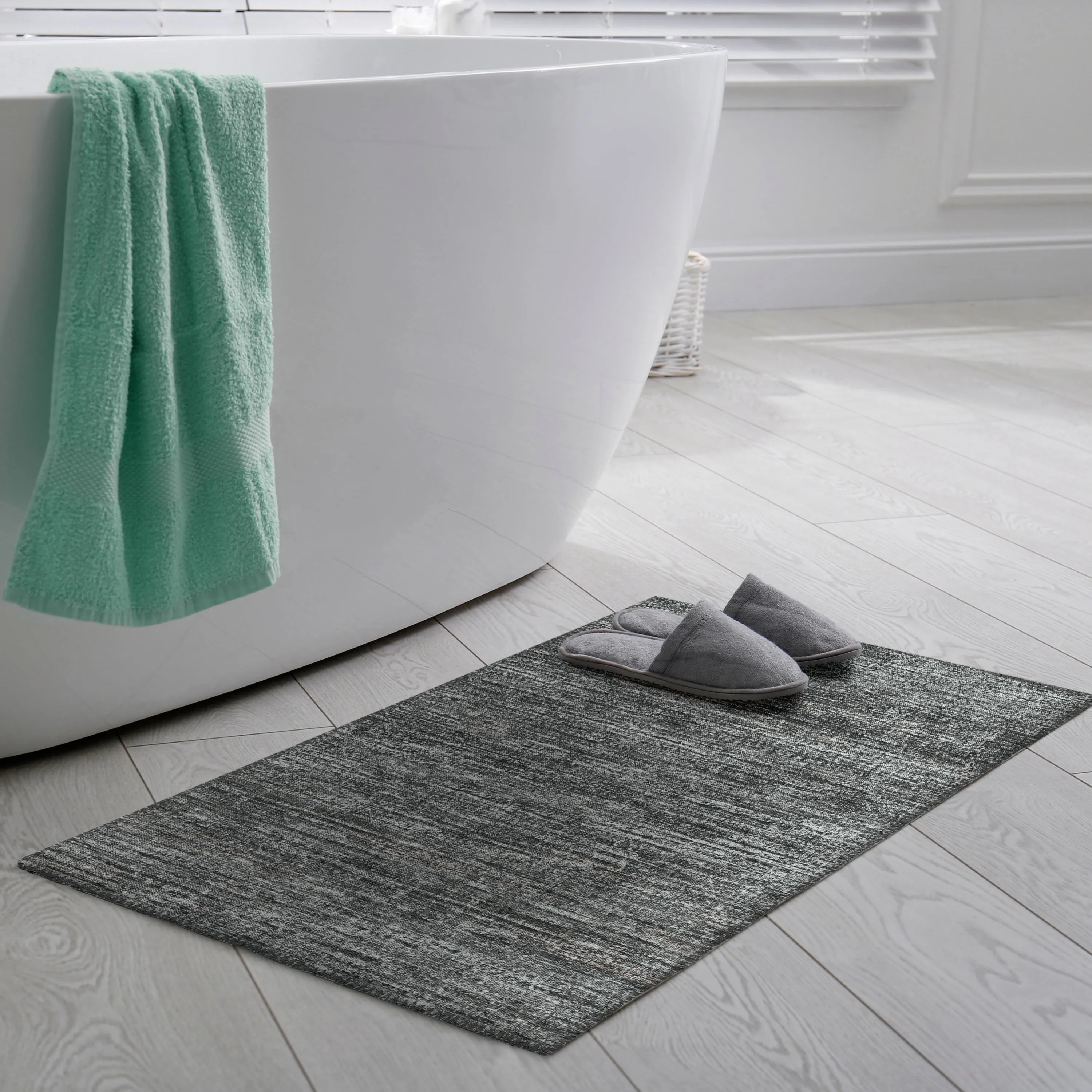Indoor/ Outdoor Marston Dynamic Transitional Striped Washable Area Rug