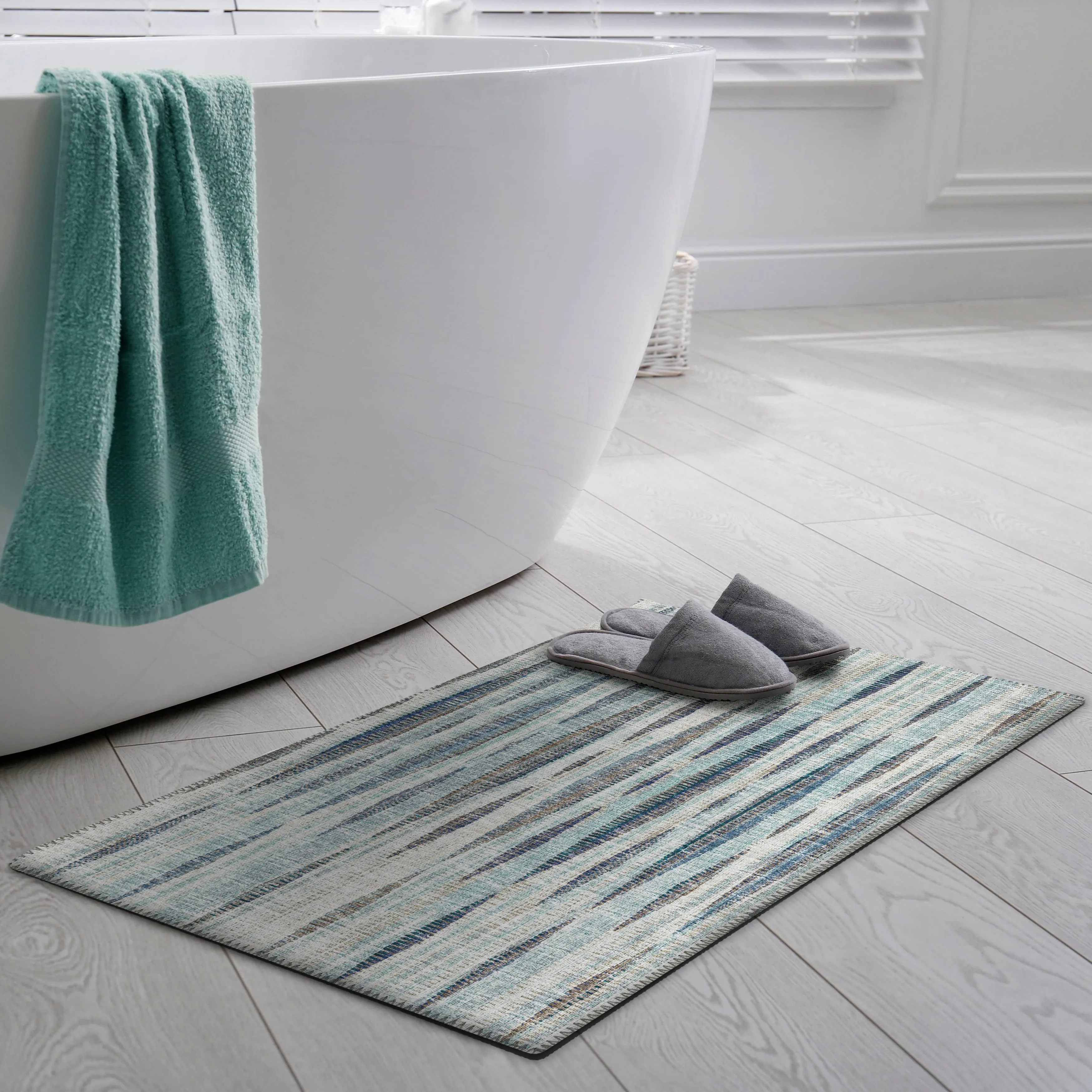 Indoor/Outdoor Waverly Modern Stripes Washable Rug