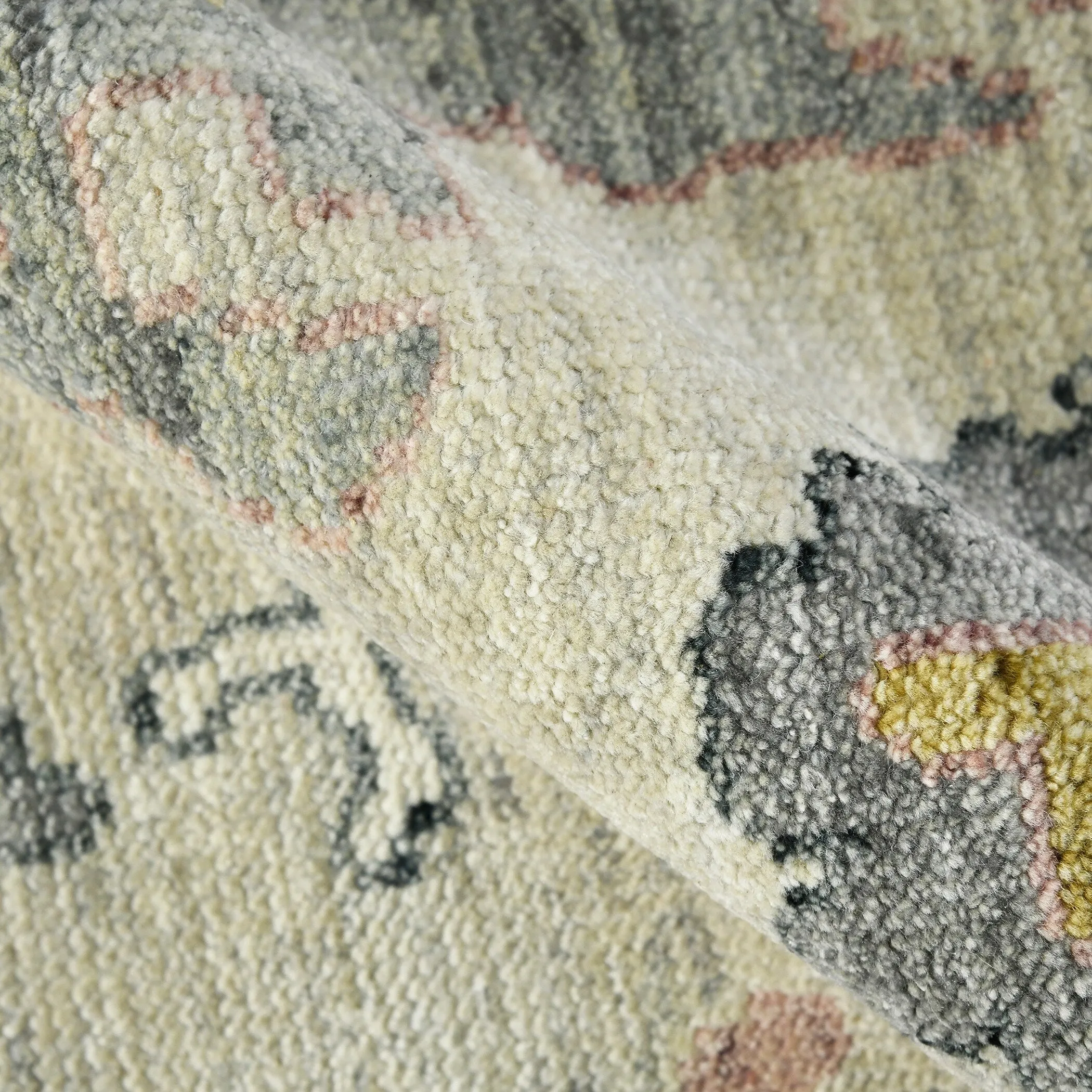 Jaigarh Beauz Traditional Oriental Hand-Knotted Area Rug