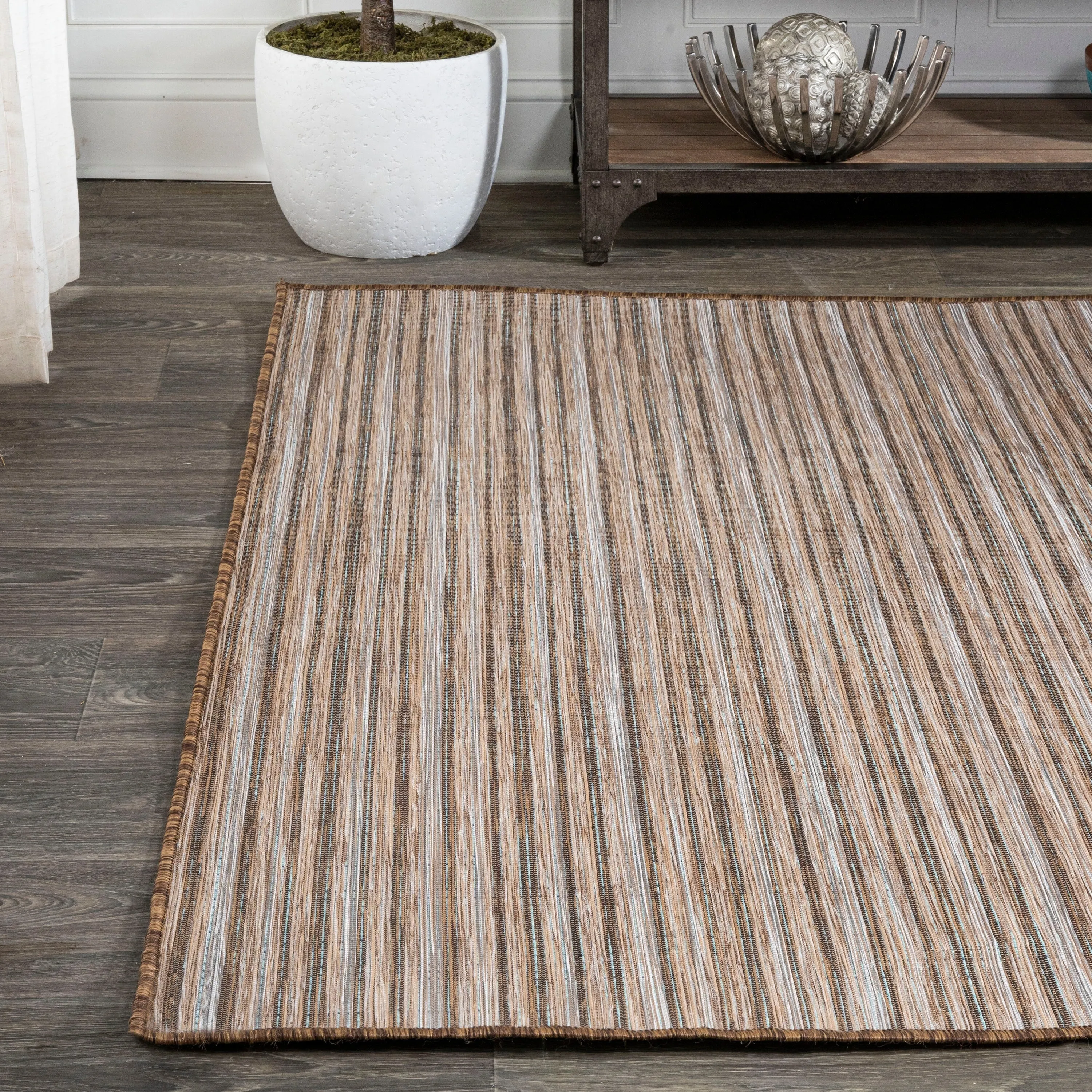 JONATHAN Y Alanya Modern Farmhouse Pinstripe Area Rug
